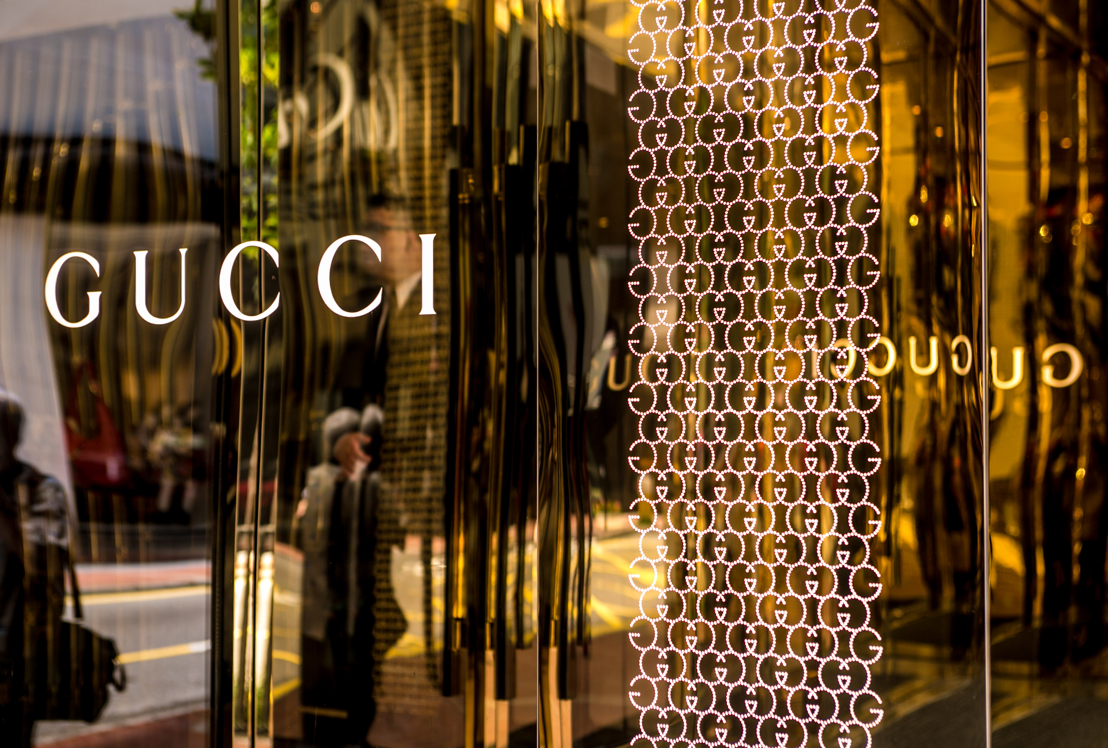 Hong Kong Weathers Global Financial Storm