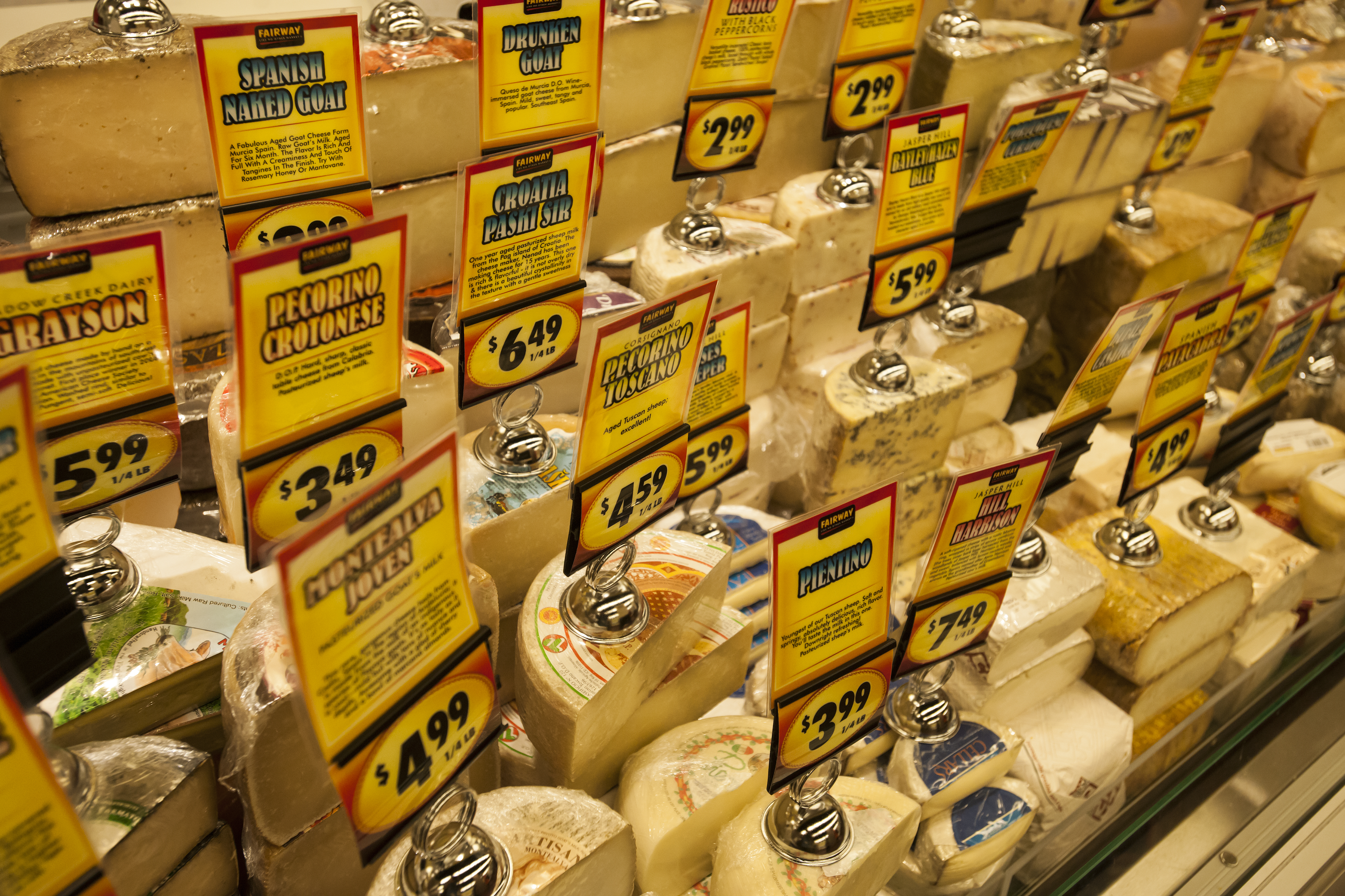 Fairway supermarkets experiences "significent losses"