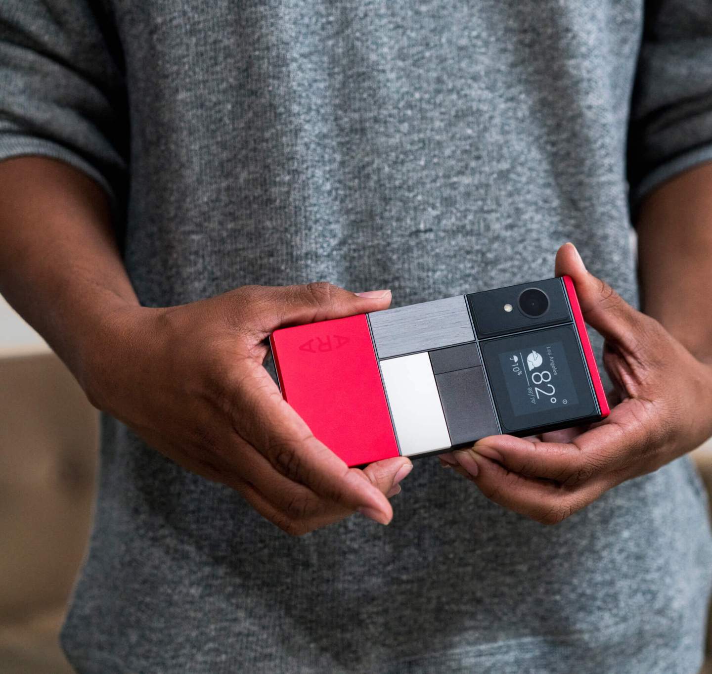 Google’s Project Ara Modular Phone Launches Next Year