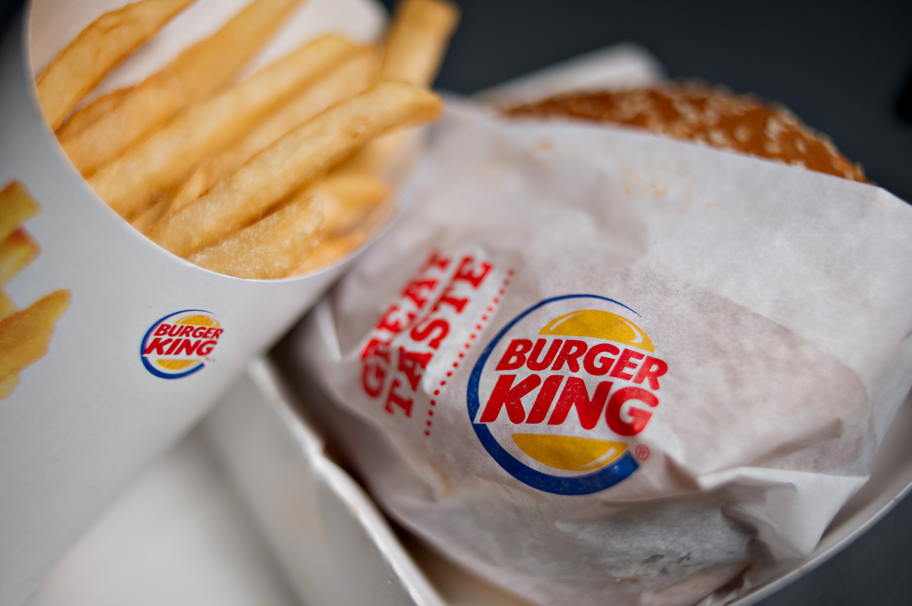 Burger King Worldwide Inc. Products & Signage Ahead Of Earns