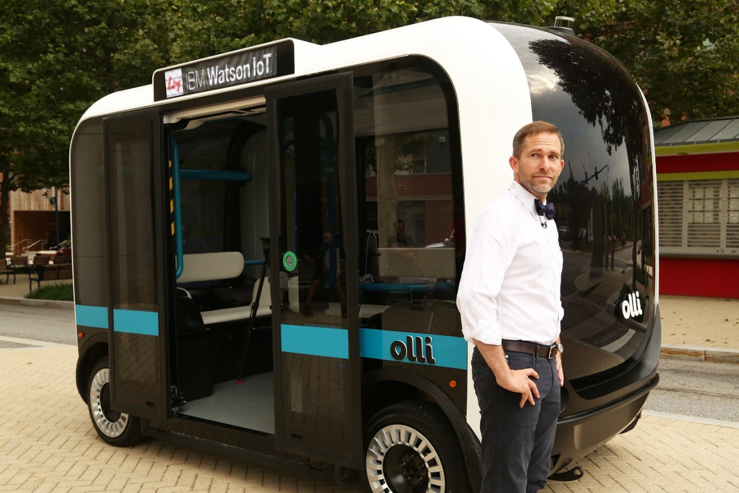 Olli, the Talking 3D Printed Self-Driving Shuttle, Is in This U.S. City