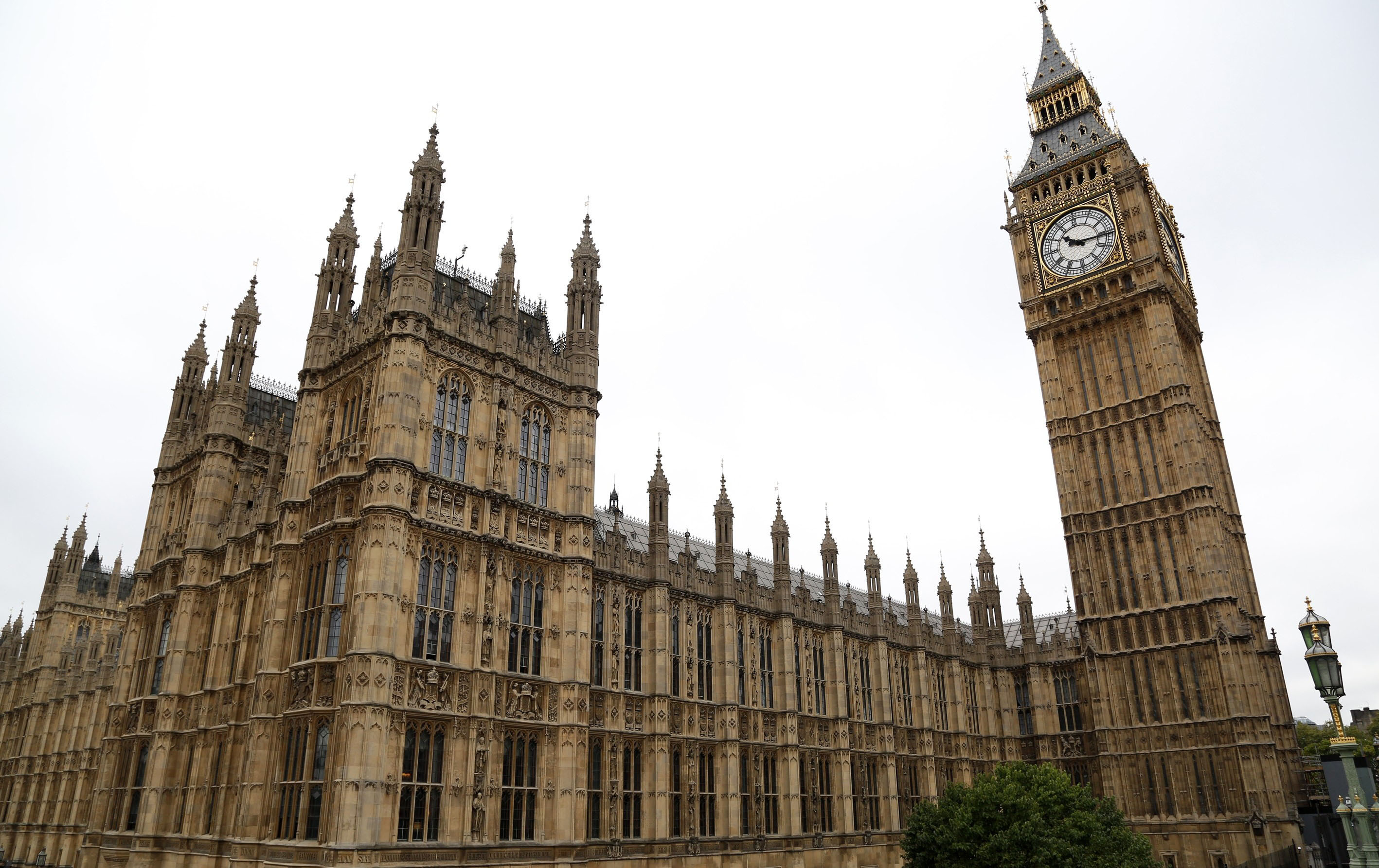 Parliamentary debate on the UK joining air strikes against ISIL
