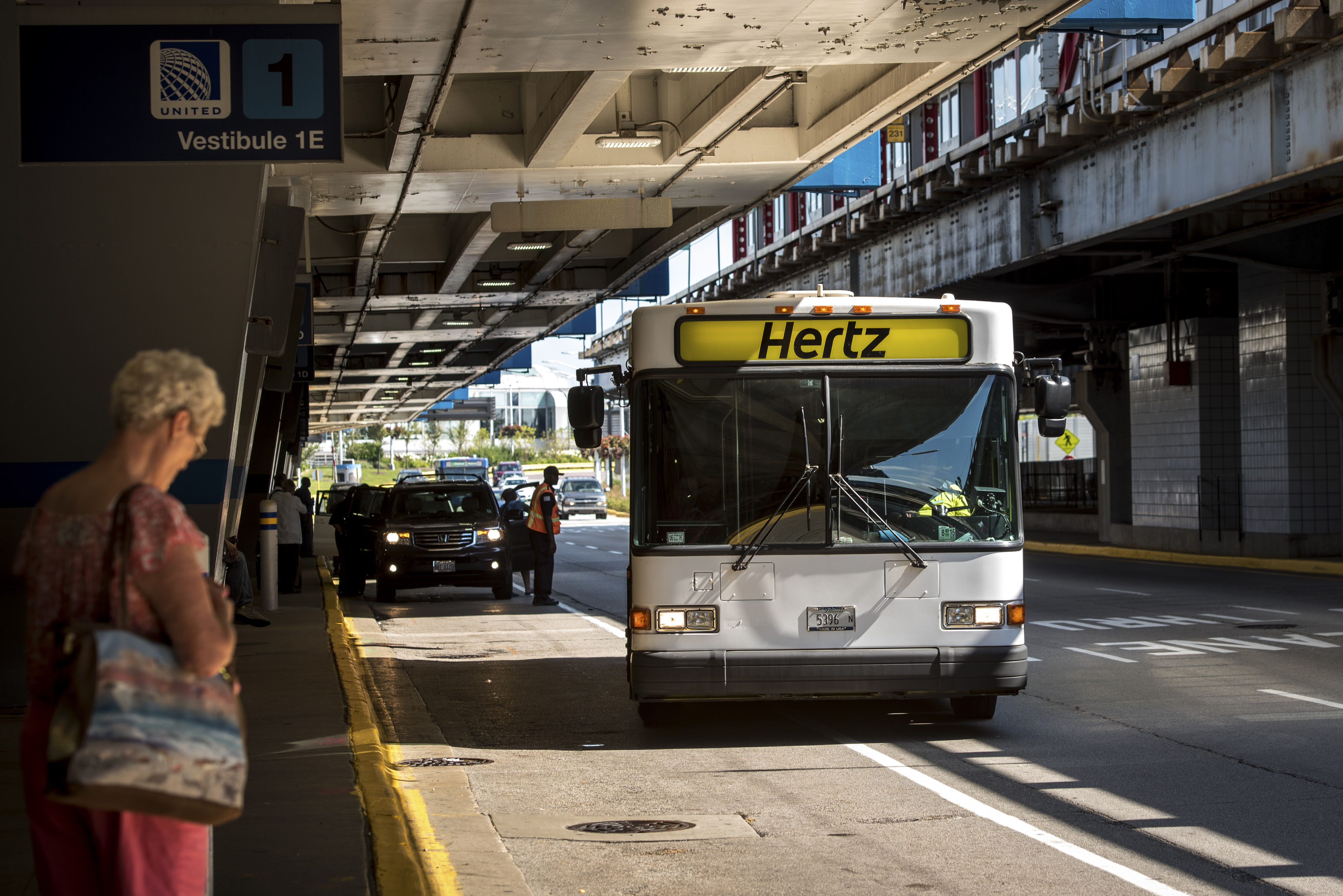 A Hertz Global Holdings Inc. Rental Location Ahead Of Earnings Figures