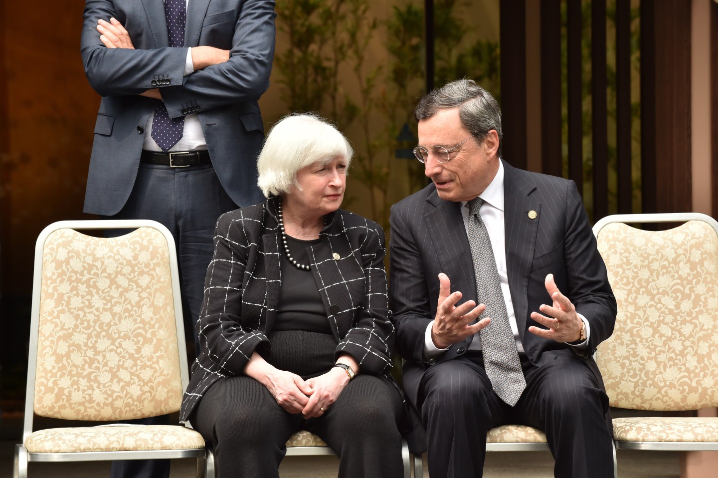 JAPAN-G7-ECONOMY-DIPLOMACY