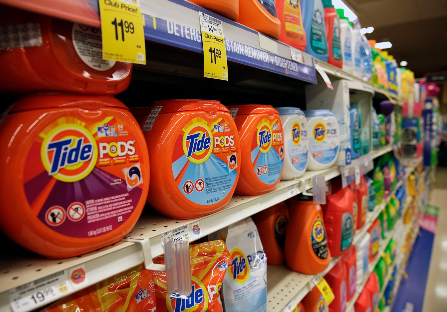 YouTube Is Taking Down Videos of the ‘Tide Pod Challenge’ After Teens Keep Poisoning Themselves
