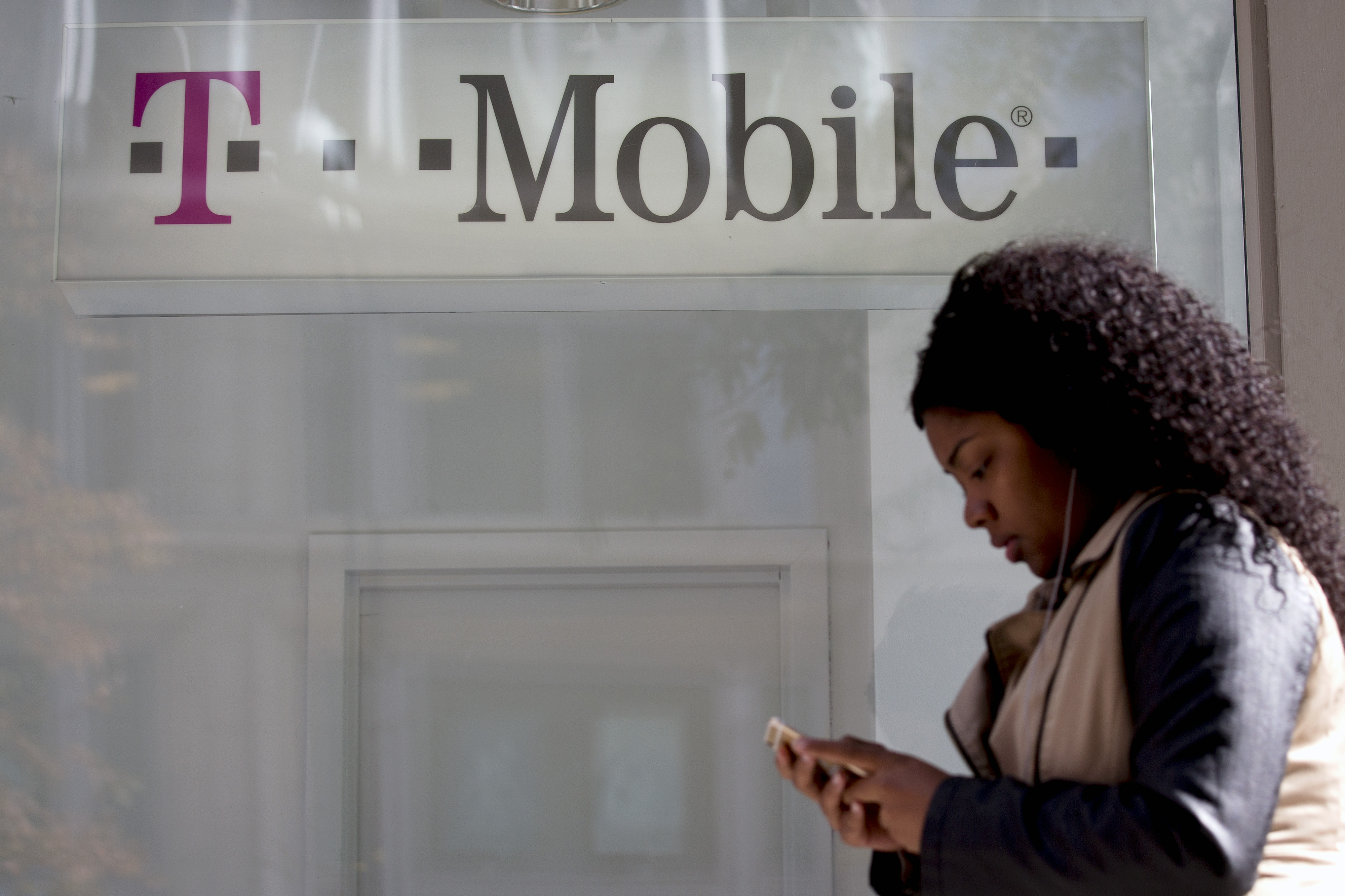 A T-Mobile US Inc. Store Ahead Of Earnings Figures