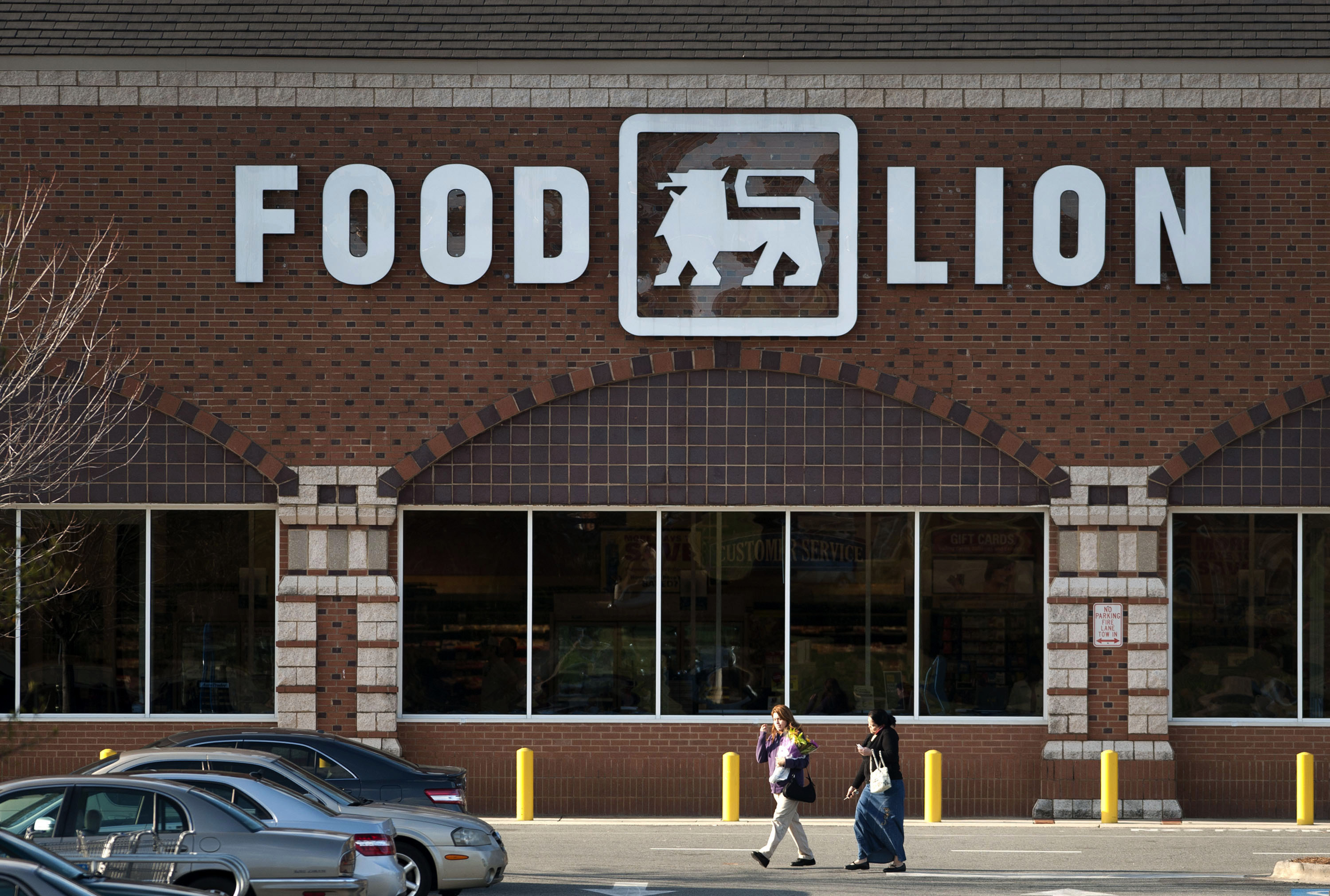 Delhaize To Cut 5,000 U.S., Europe Jobs As It Closes Stores