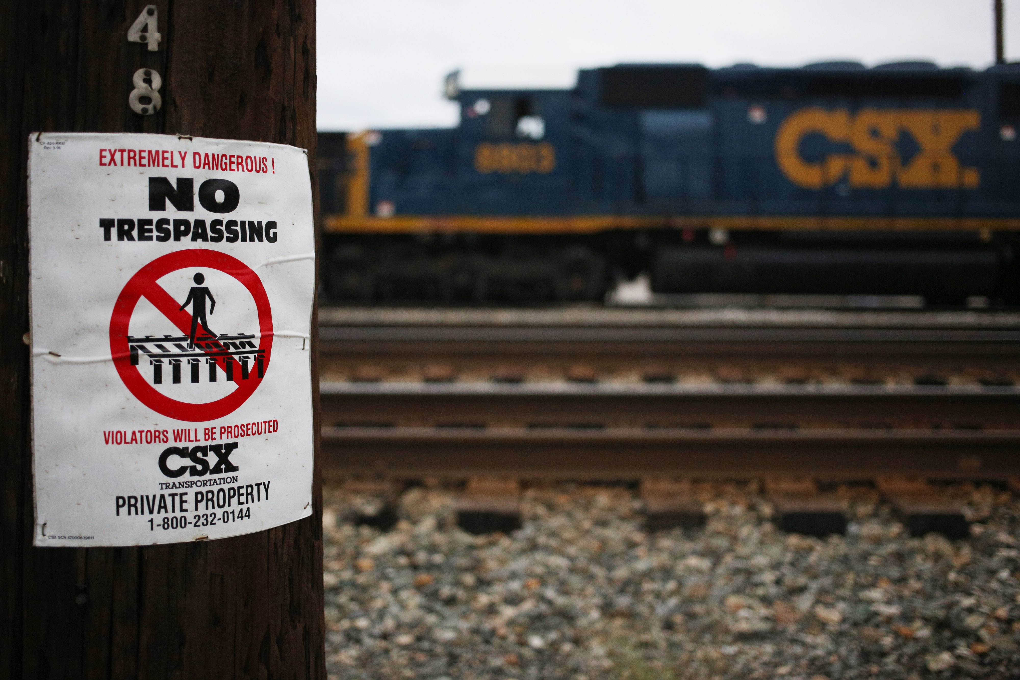 CSX Corp. Trains Haul Freight Ahead Of Earnings Figures