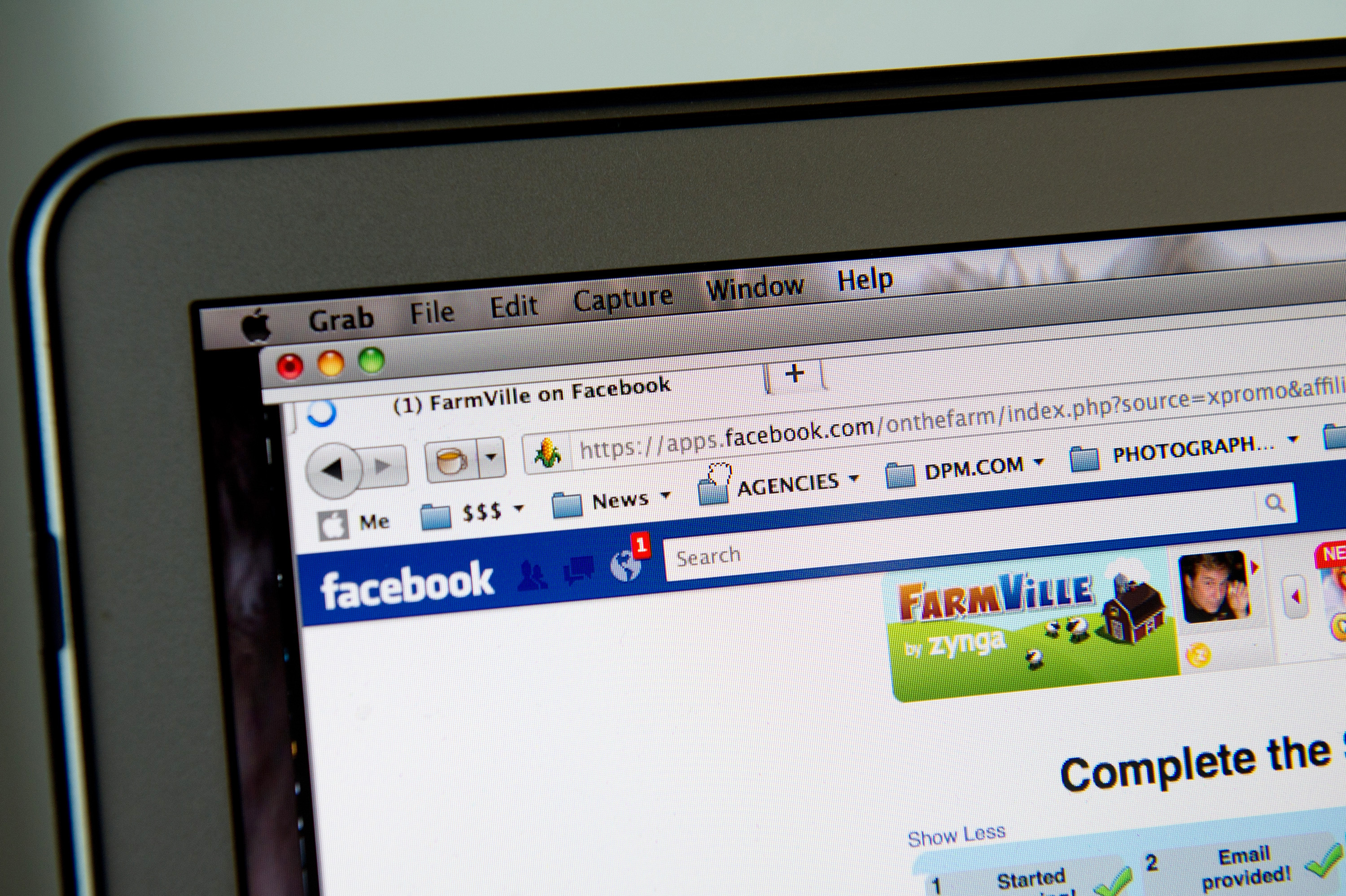 Zynga Elaborates On Its IPO Risks After Schmidt Praises CEO