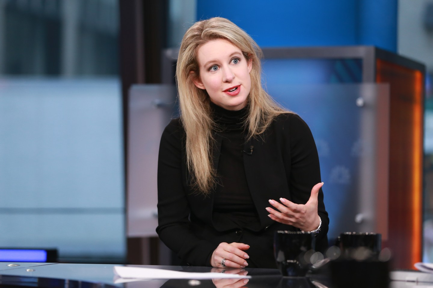 Texts between Theranos founder Elizabeth Holmes and ex-COO Sunny Balwani show their dynamic in a new light