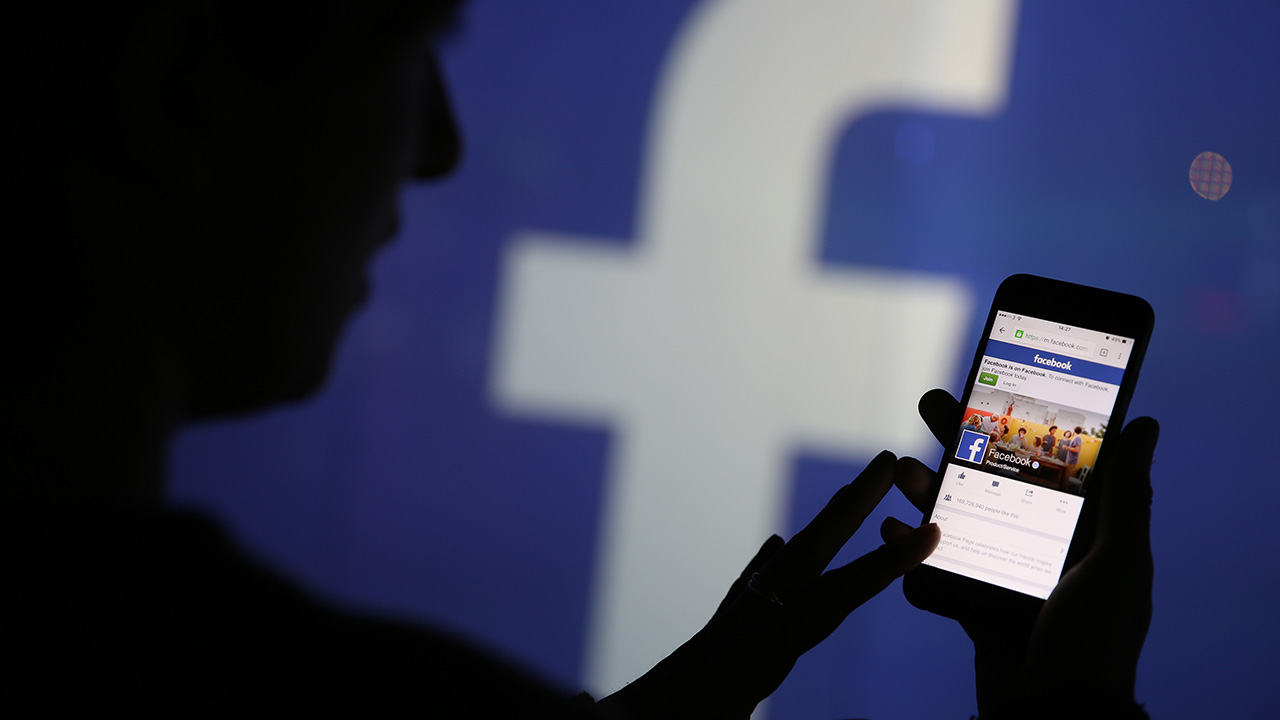 Facebook Sued by Investors Over Cambridge Analytica User Data Scandal
