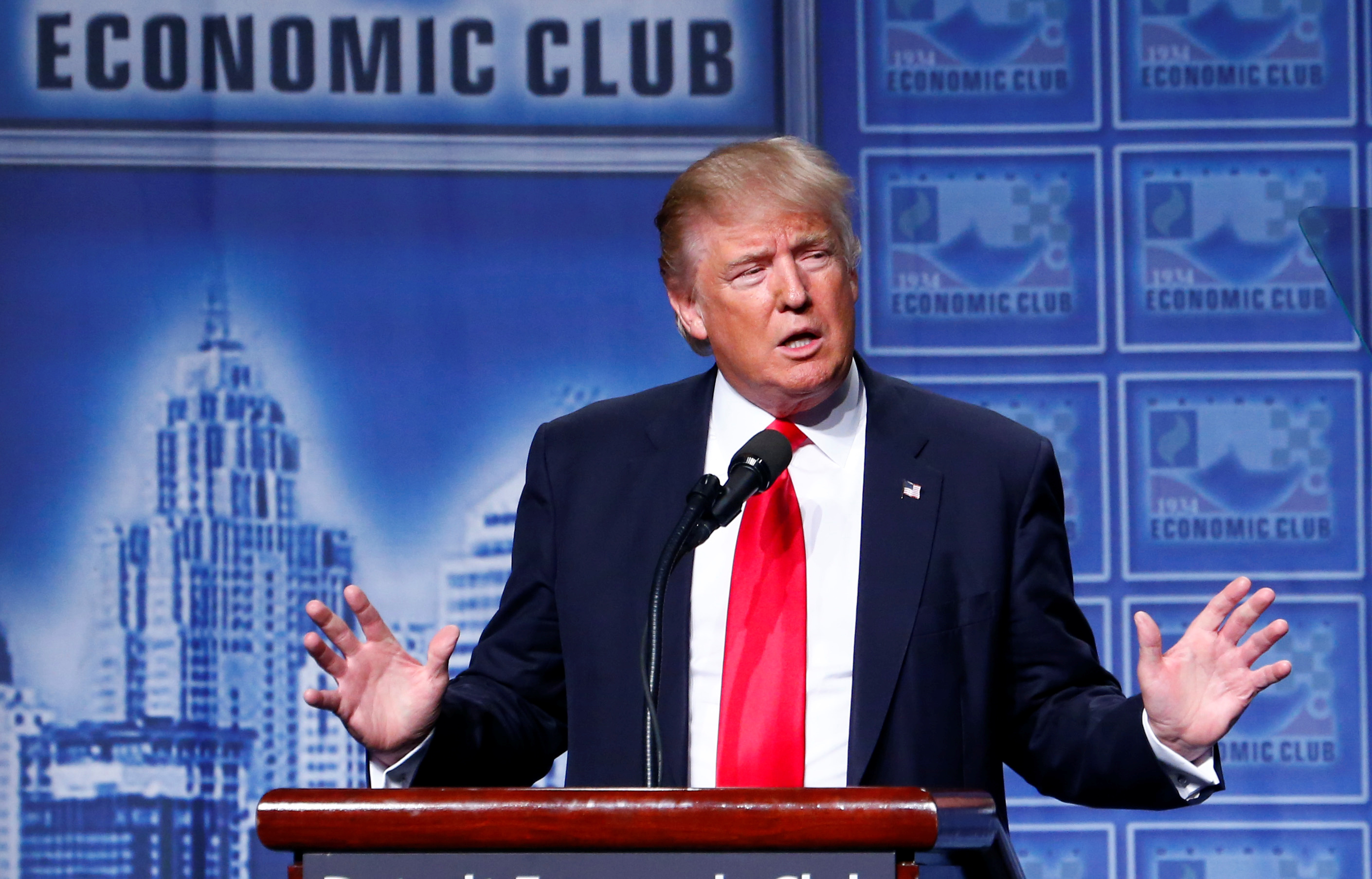 Republican U.S. presidential nominee Donald Trump speaks to the Detroit Economic Club at the Cobo Center in Detroit, Michigan