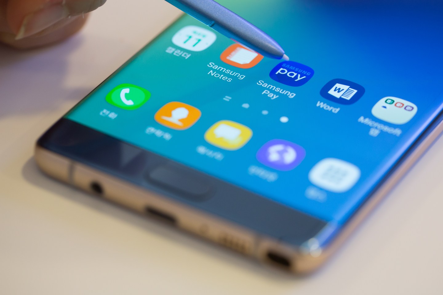 Koh Dong Jin President of Mobile Communications at Samsung Electronics Introduces the New Galaxy Note 7