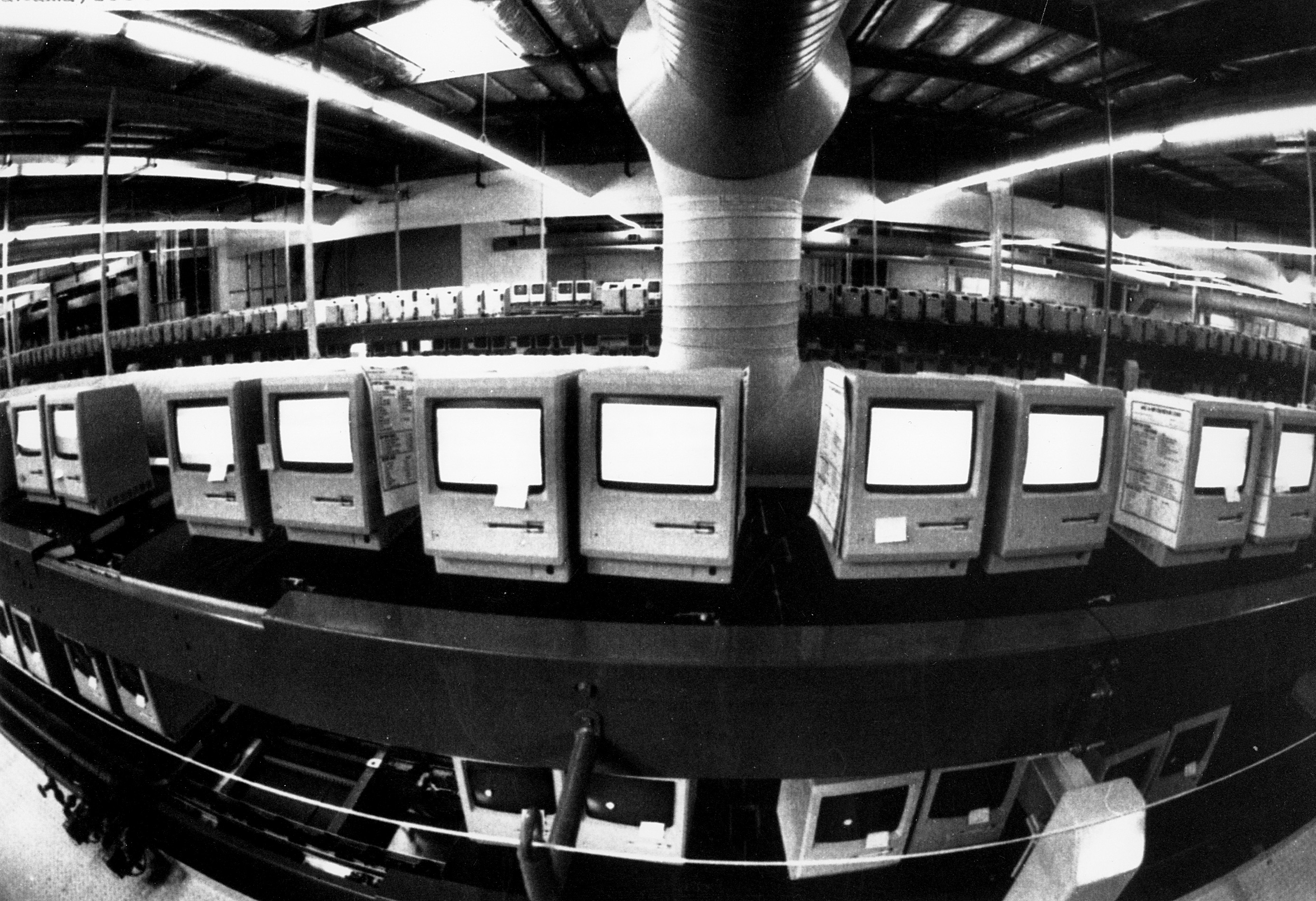 APPLE MACINTOSH