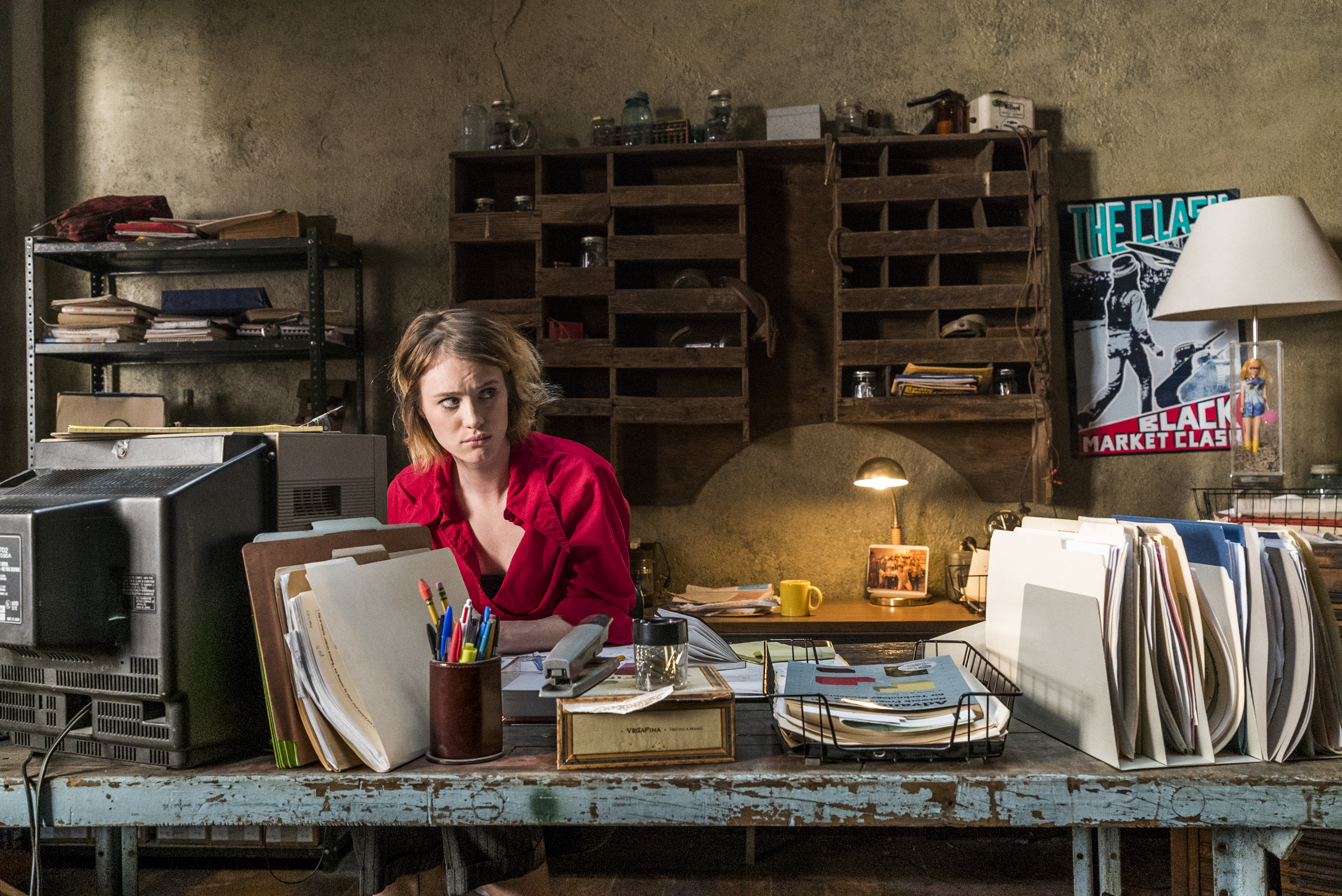 Mackenzie Davis as Cameron Howe - Halt and Catch Fire _ Season 3, Episode 4 - Photo Credit: Tina Rowden/AMC
