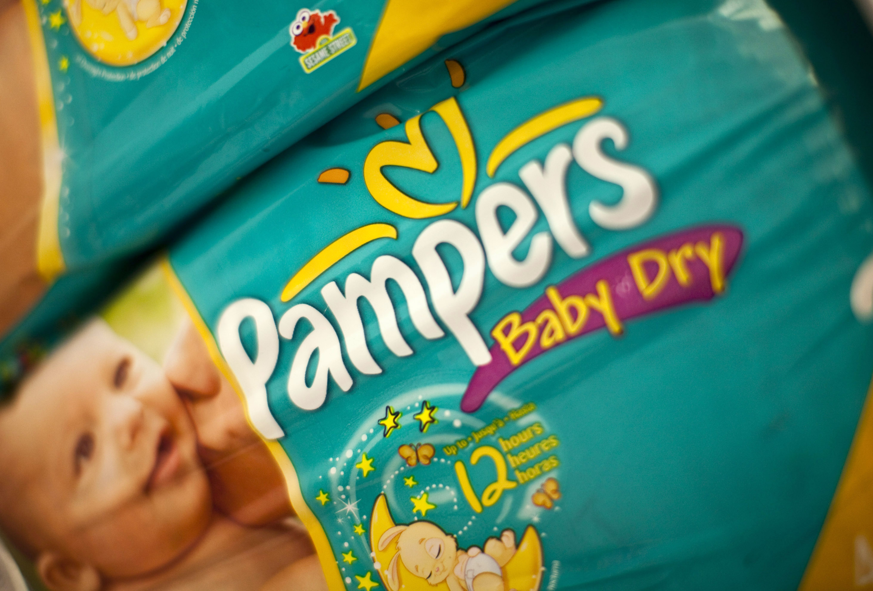 P&G Profit Forecast Trails Estimates