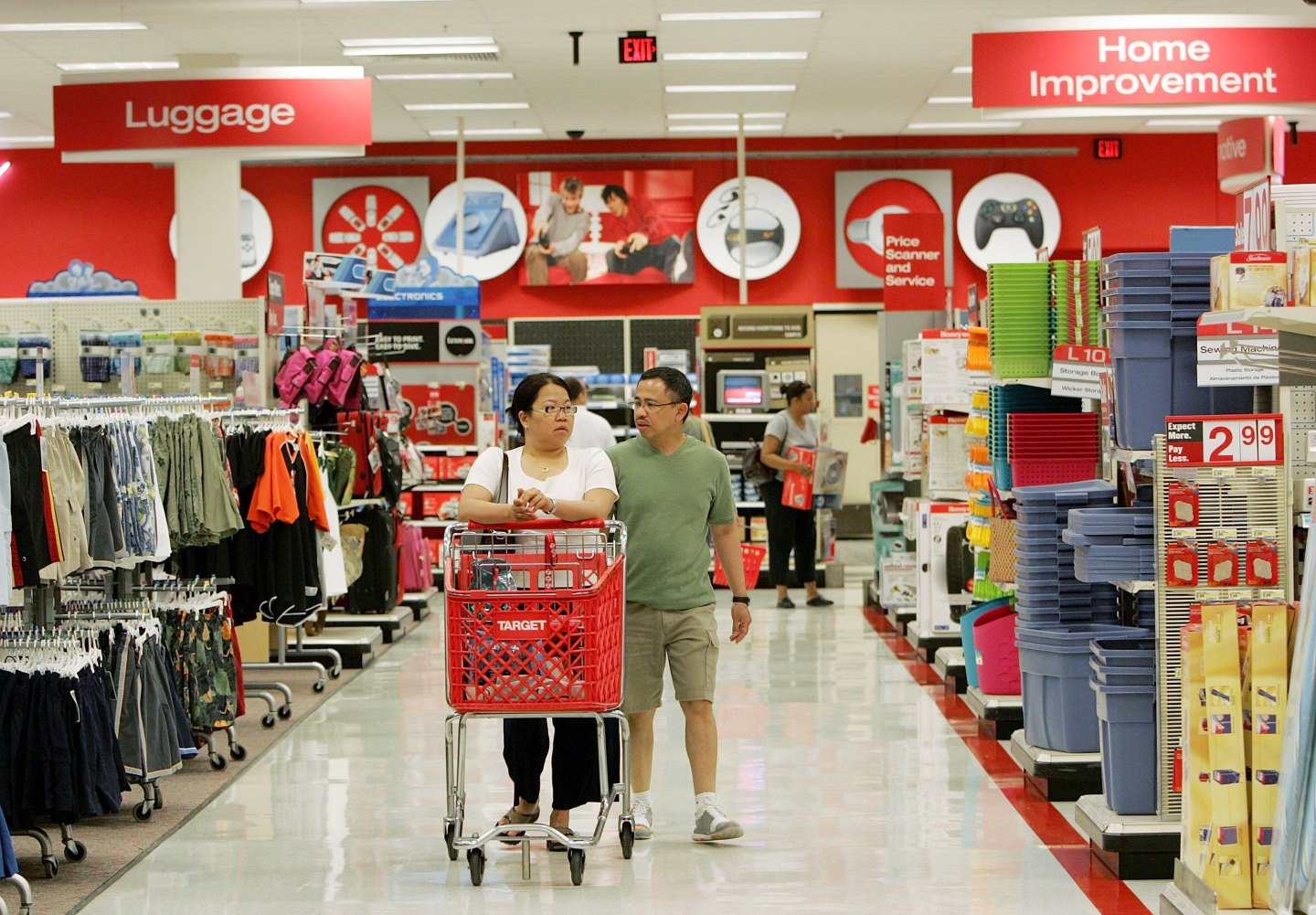 Targets Profits Rise 12 Percent In First Quarter