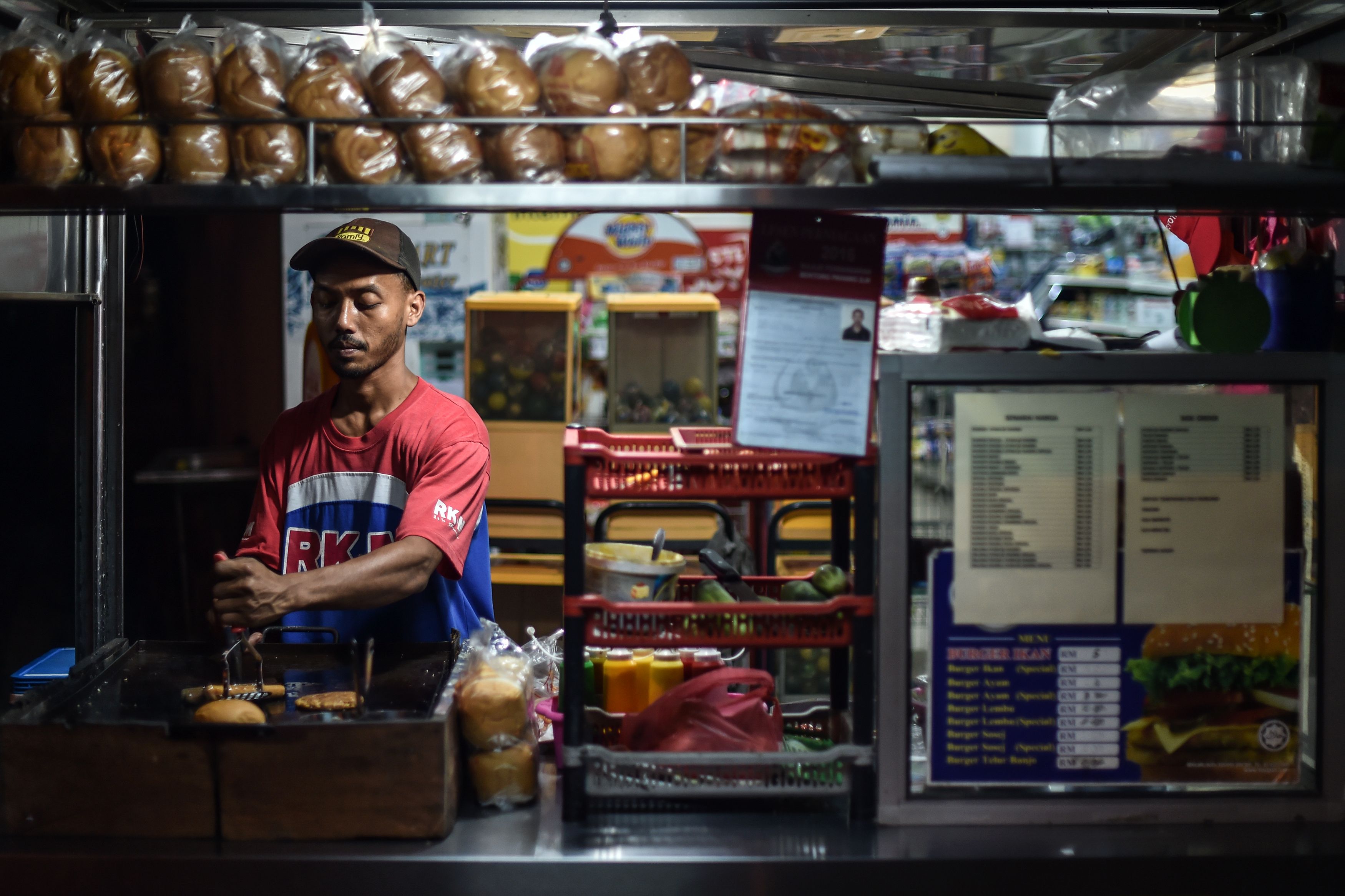 MALAYSIA-LIFESTYLE-RELIGION-HALAL-ISLAM