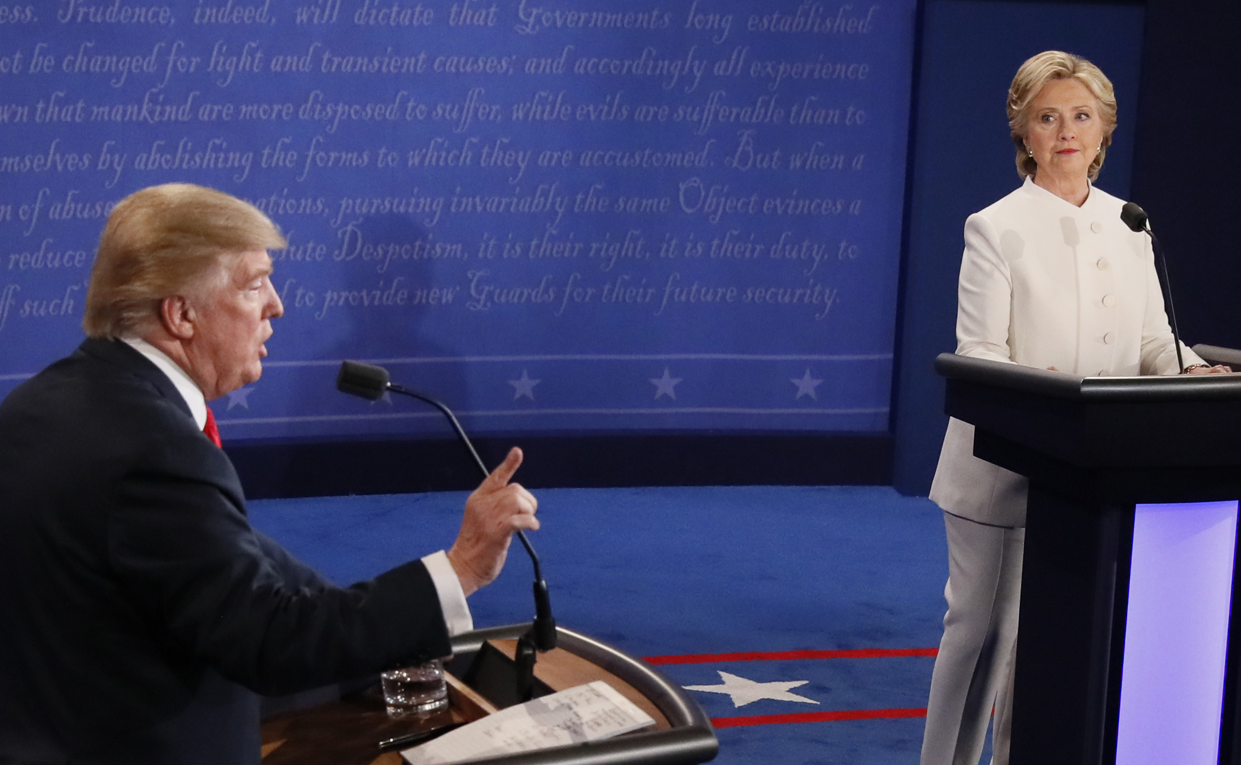 TOPSHOT-US-VOTE-DEBATE