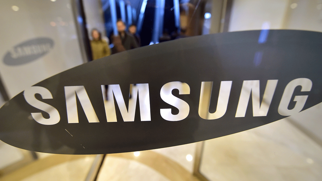 These Crystal-Clear Photos Might Show Samsung’s Galaxy S8