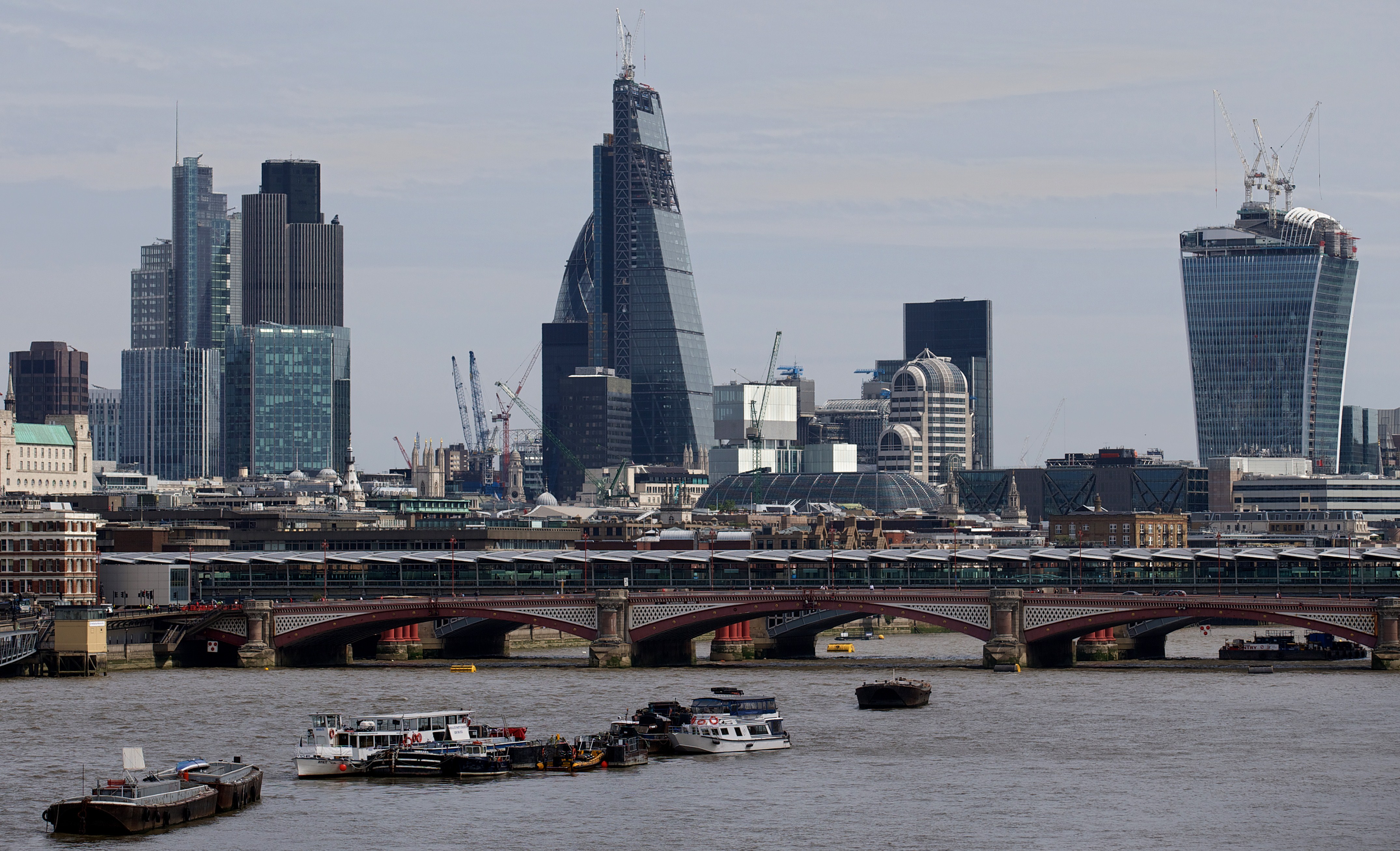 BRITAIN-POLITICS-VOTE_ECONOMY
