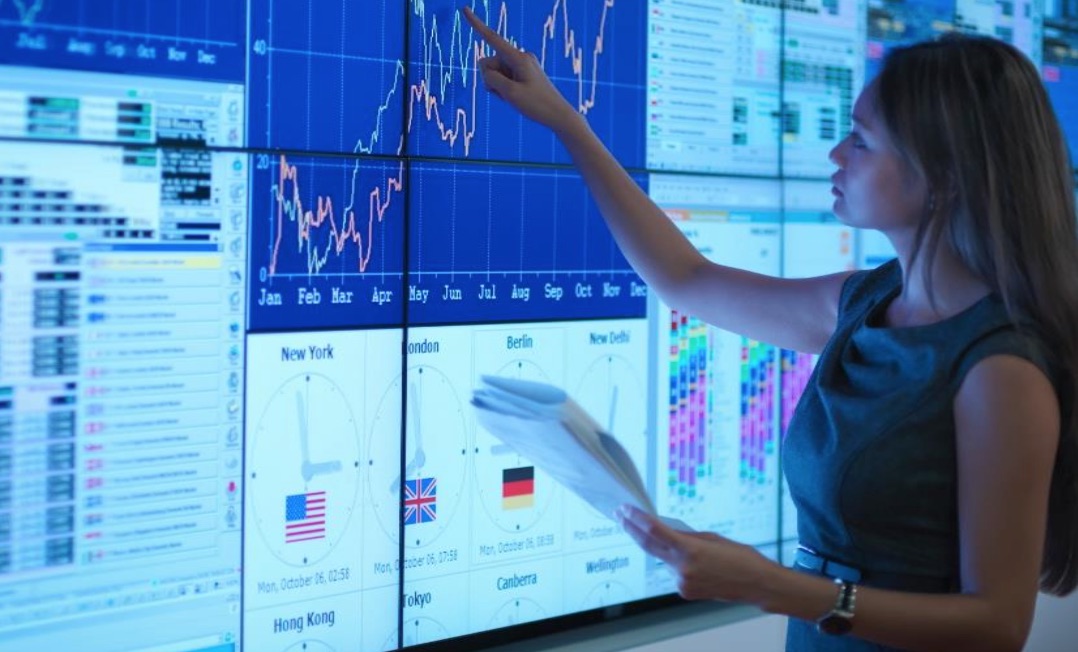 Germany-headquartered SAP is the latest company to be included in the 2016 dmi:Design Value Index. The index tracks a portfolio of 16 public listed companies and their share performance relative to the S&P 500.