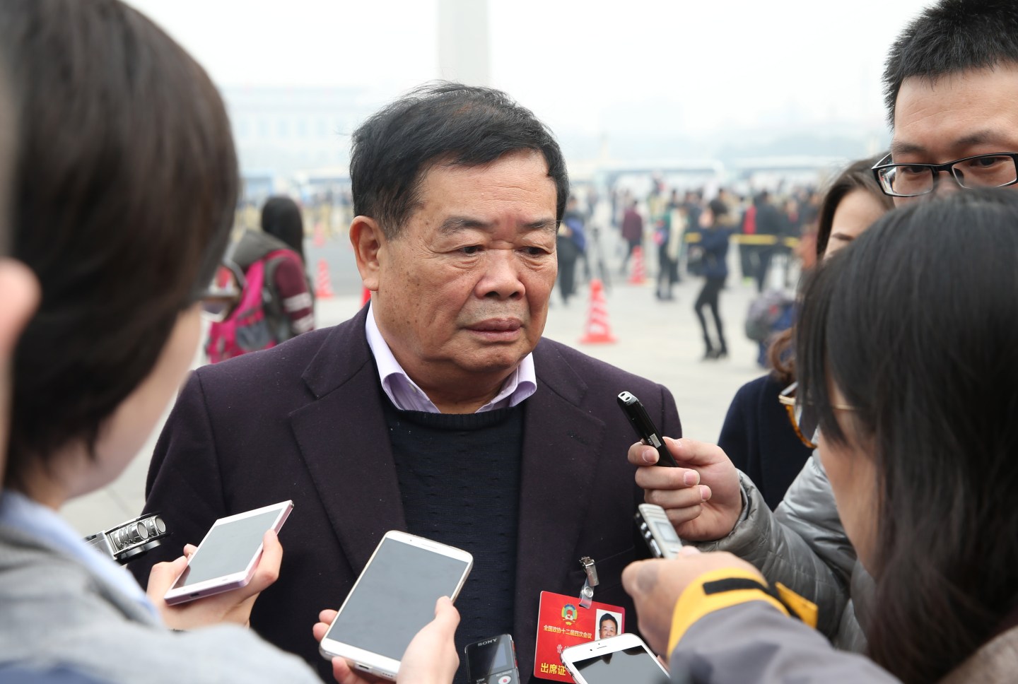 Celeb delegates highlight annual session of China's top political advisor