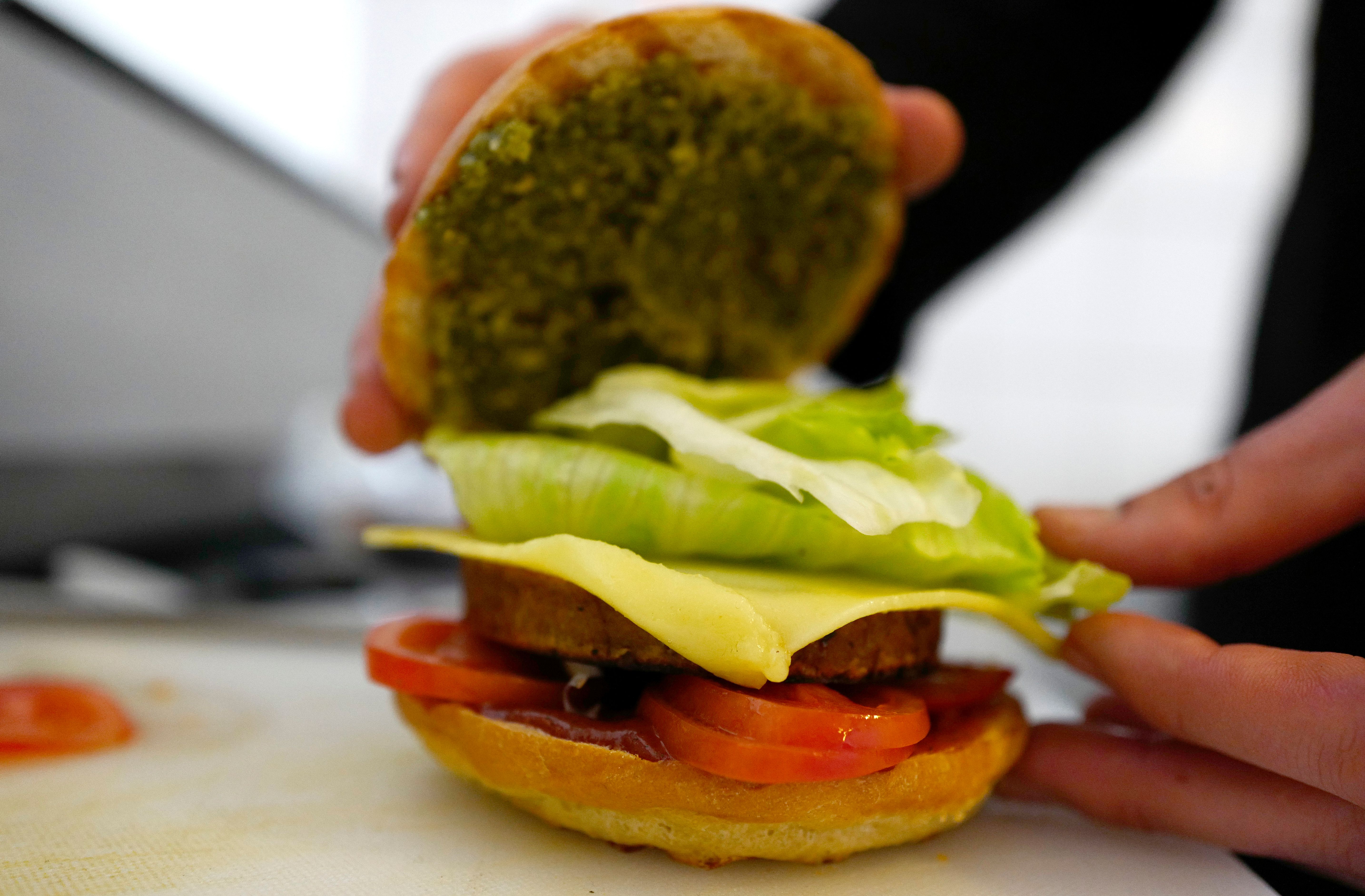 GERMANY-FOOD-RESTAURANT-VEGAN