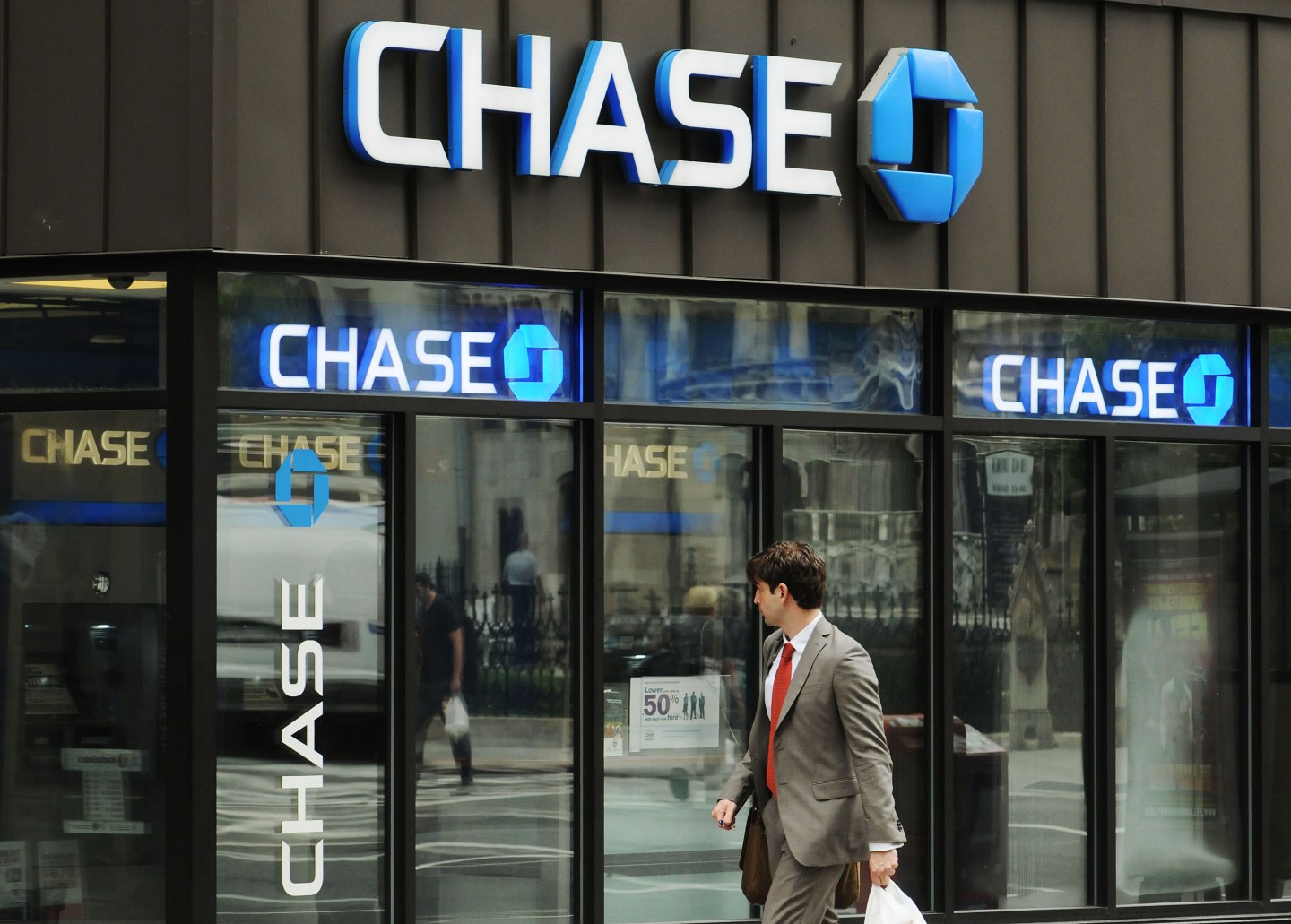 JPMorgan Profit Rises 76% As Bad Loans Dwindle