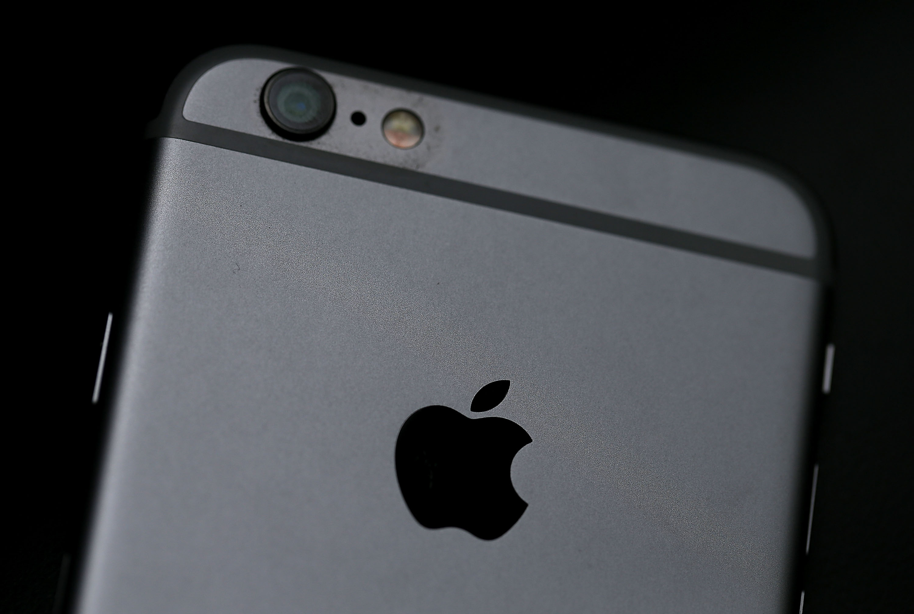 Apple Quarterly Earnings Buoyed By Strong iPhone Sales
