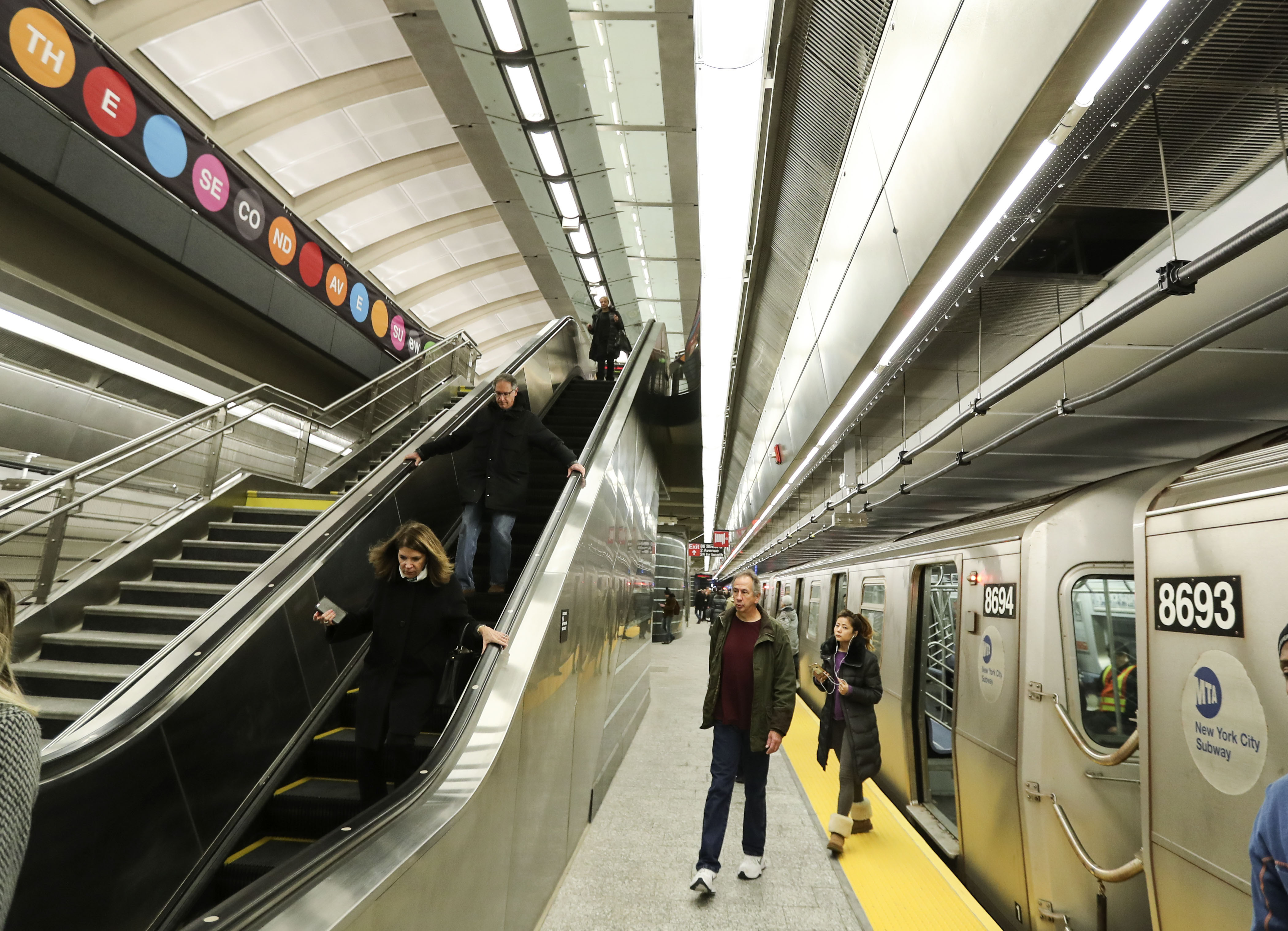 U.S.-NEW YORK-SECOND AVENUE SUBWAY-PHASE 1-OPENED FOR SERVICE