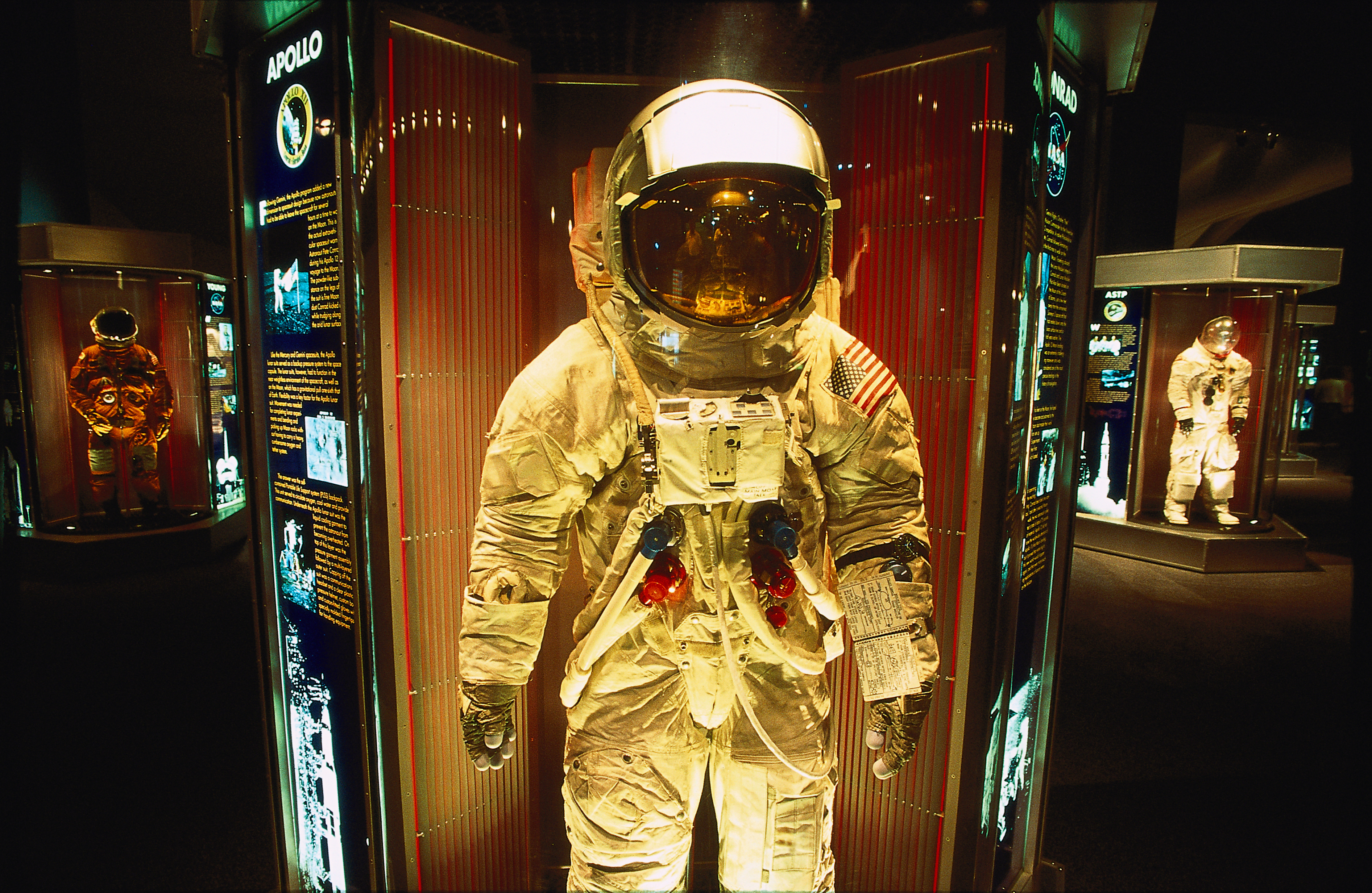 Lunar EVA suit, worn on Apollo 12 moon mission