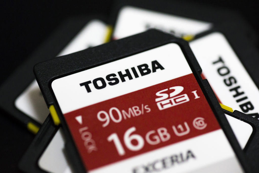 Images Of Toshiba Corp. Flash Memory Products As Company Plans To Sell Its Memory Chip Unit