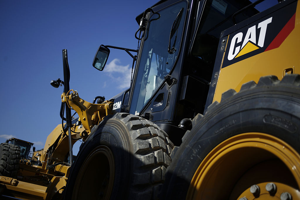 A Caterpillar Inc. Dealership Ahead Of Earnings Figures