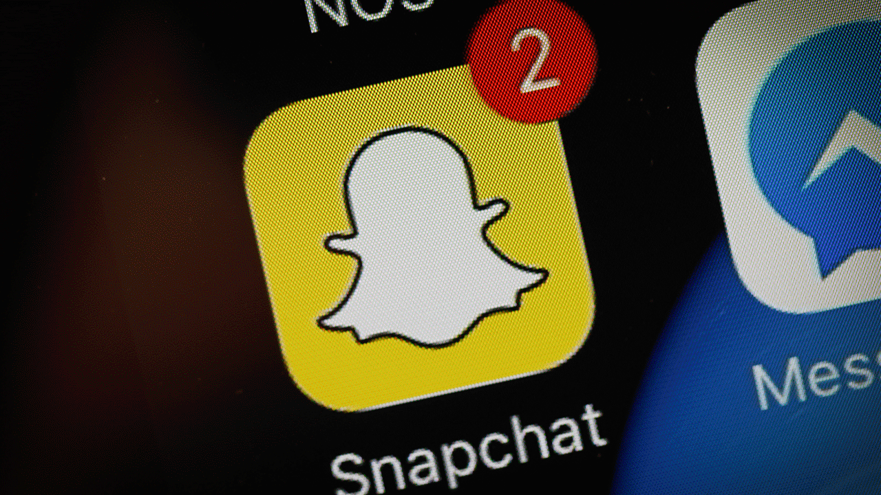 Snapchat Could Overtake Facebook, Instagram Among Young U.S. Users for First Time