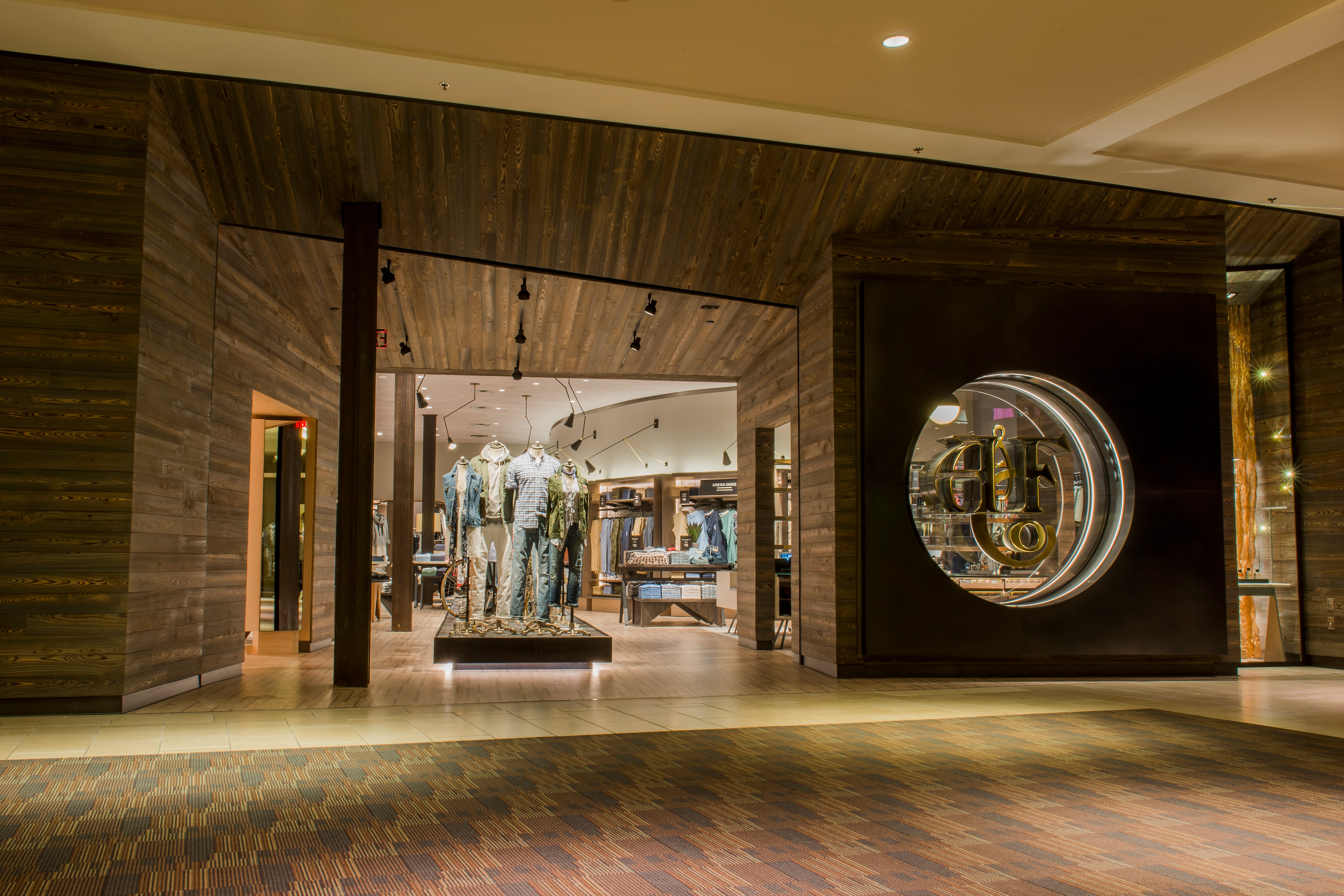 Abercrombie & Fitch Unveils New Store Concept