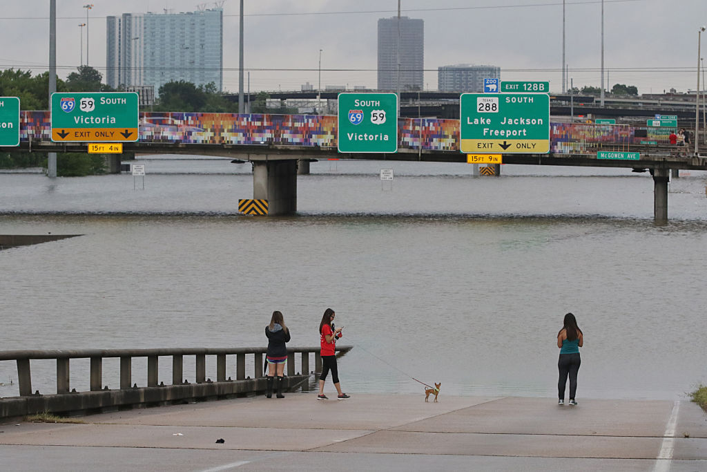 TOPSHOT-US-WEATHER-STORM-HARVEY