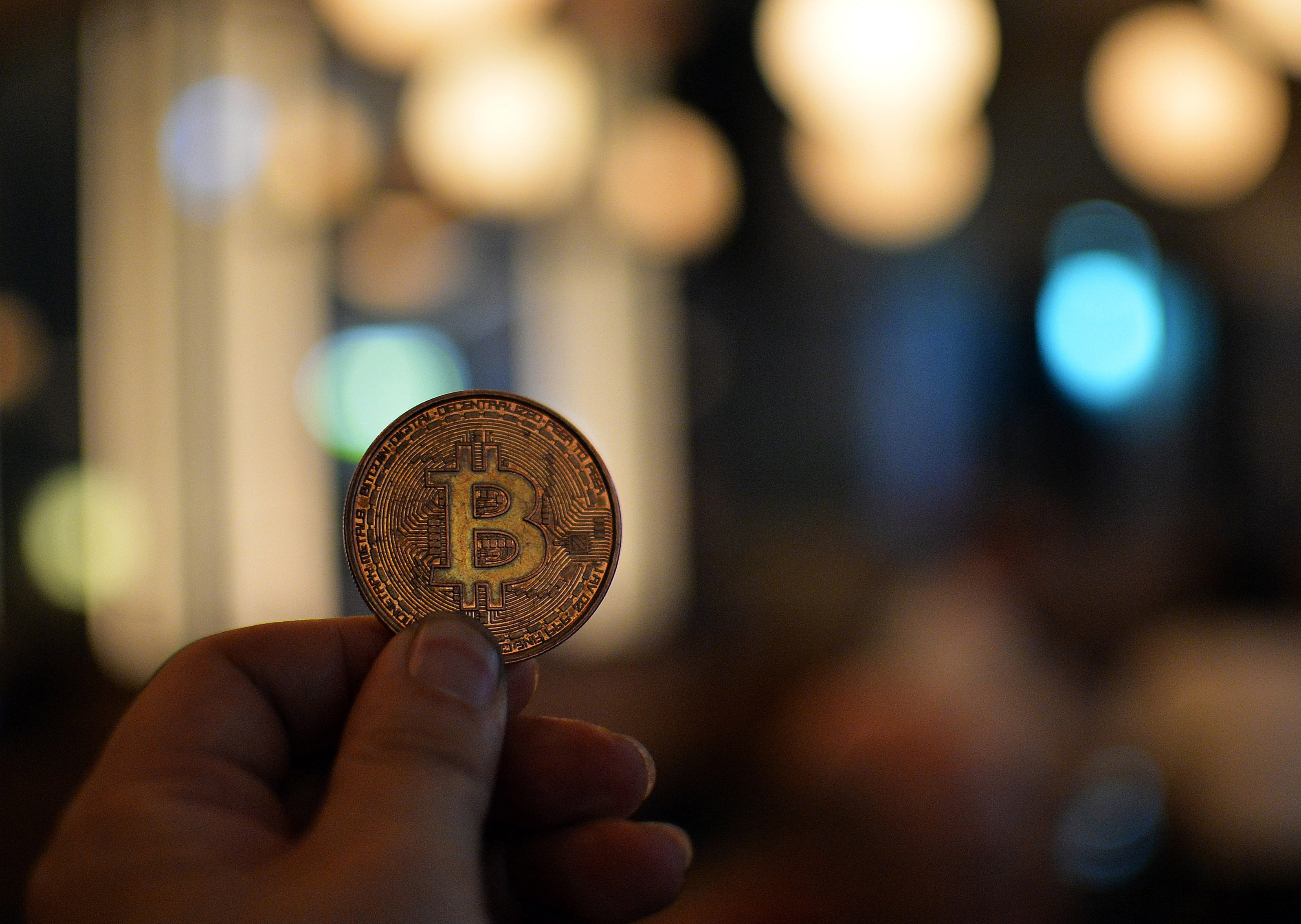 JAPAN-US-IT-FINANCE-BITCOIN -COMPUTERS-HACKING-SERVICES-BANKING