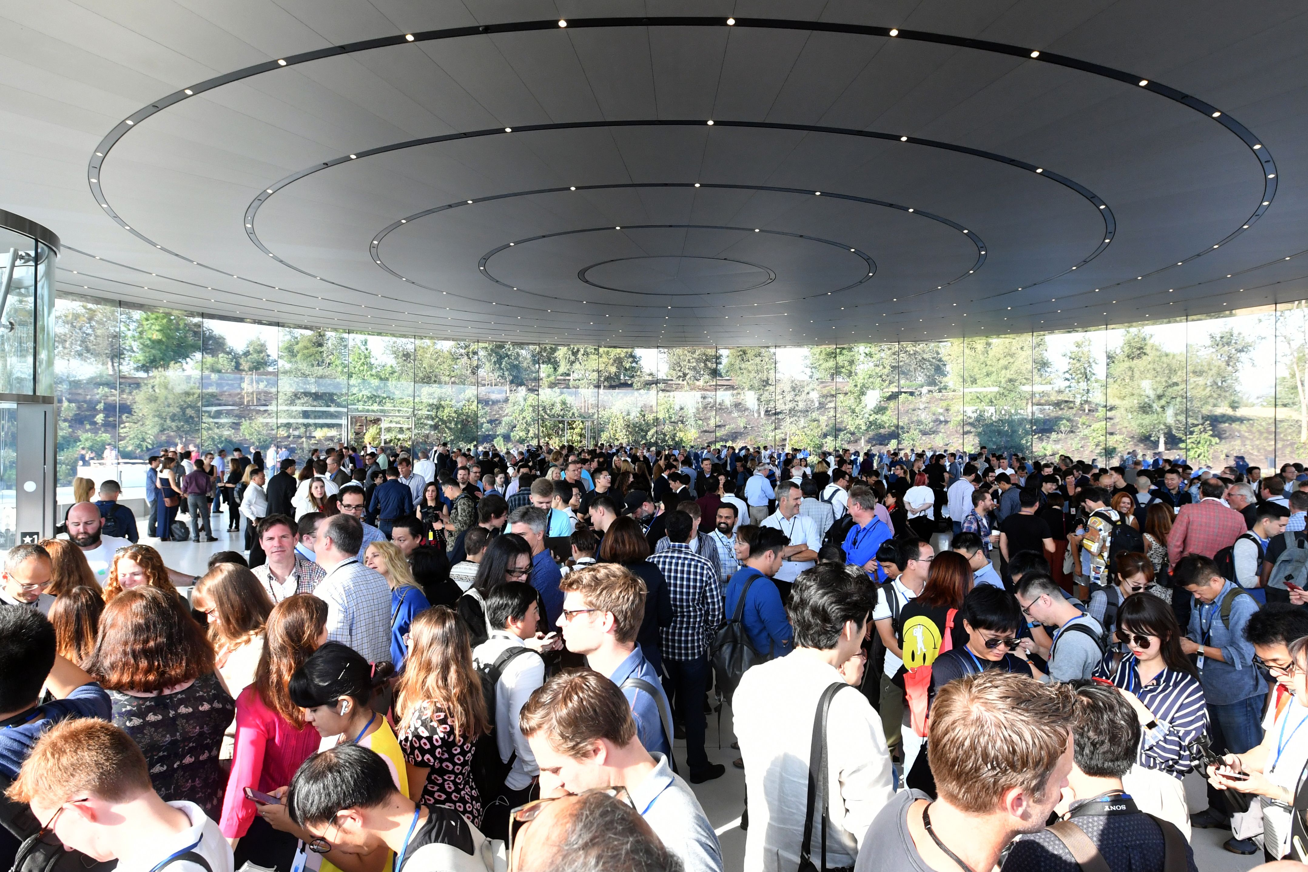 US-IT-LIFESTYLE-APPLE
