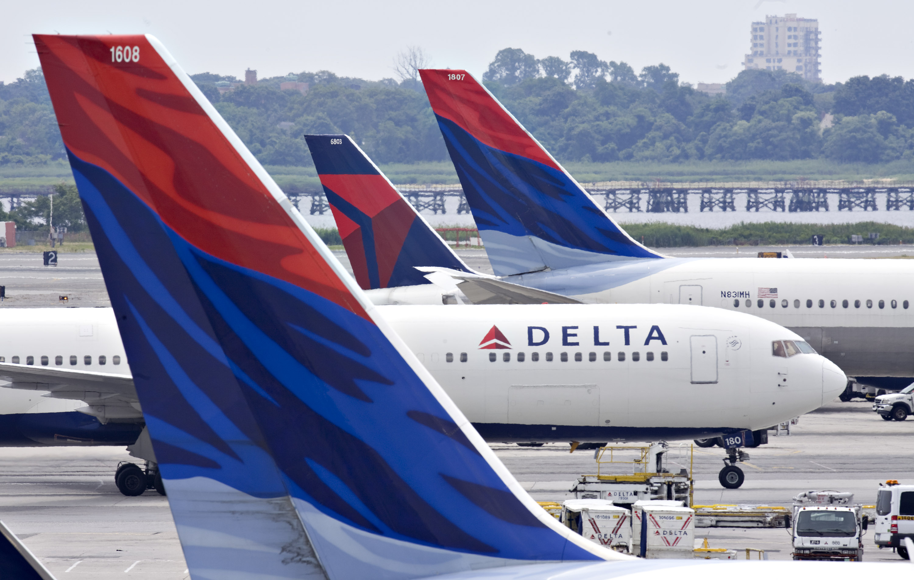 Delta-airlines-NRA-georgia