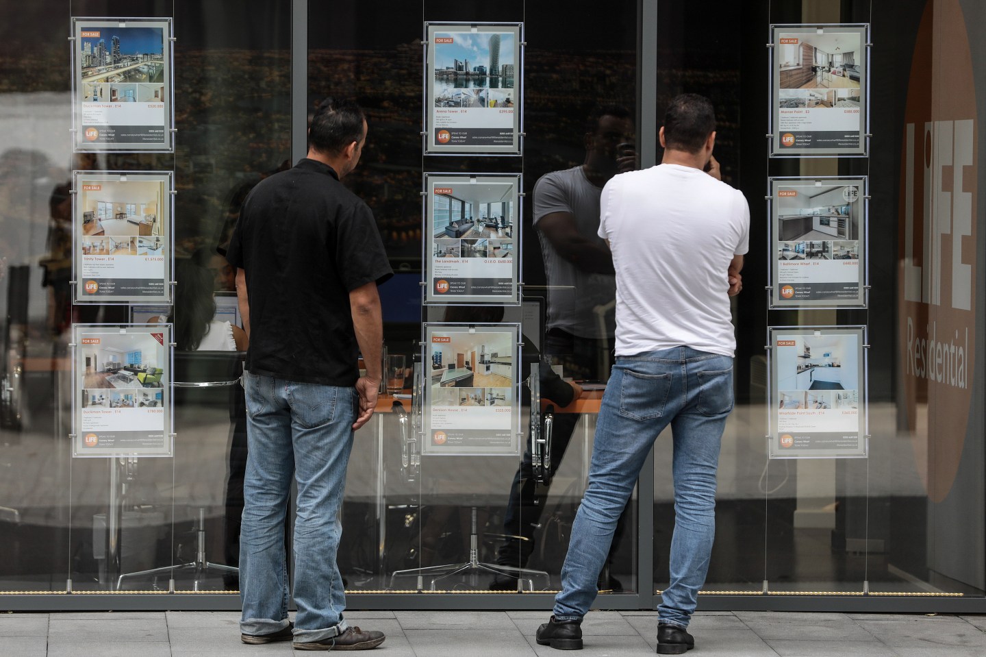 Residential Property Around Canary Wharf As U.K. House Prices 'Virtually at Standstill'