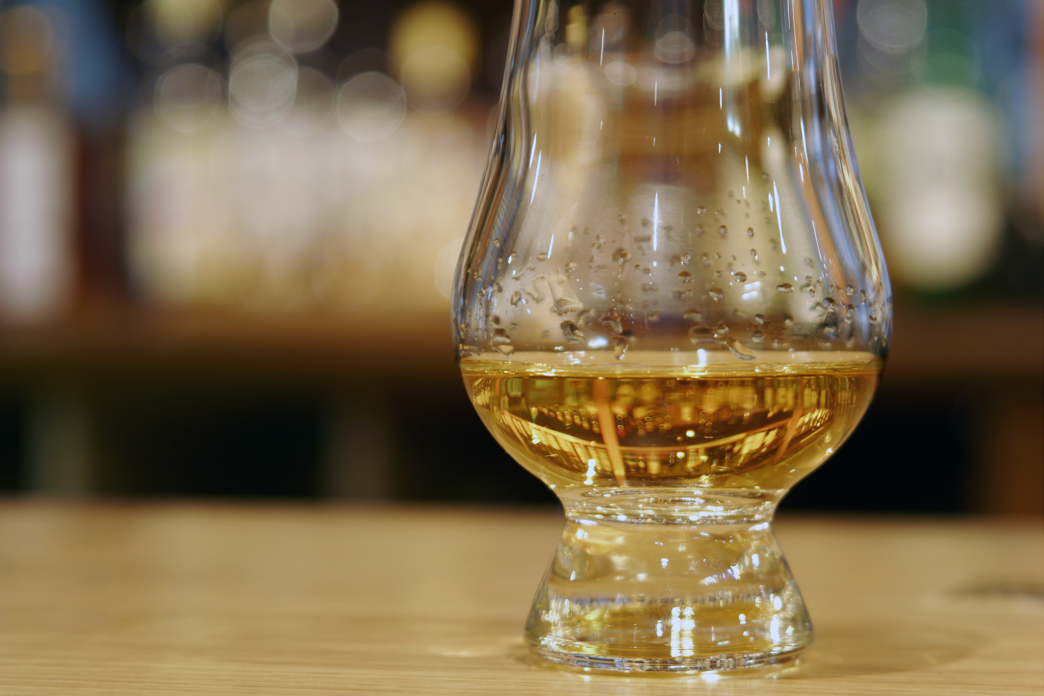 Whisky Glass Bar