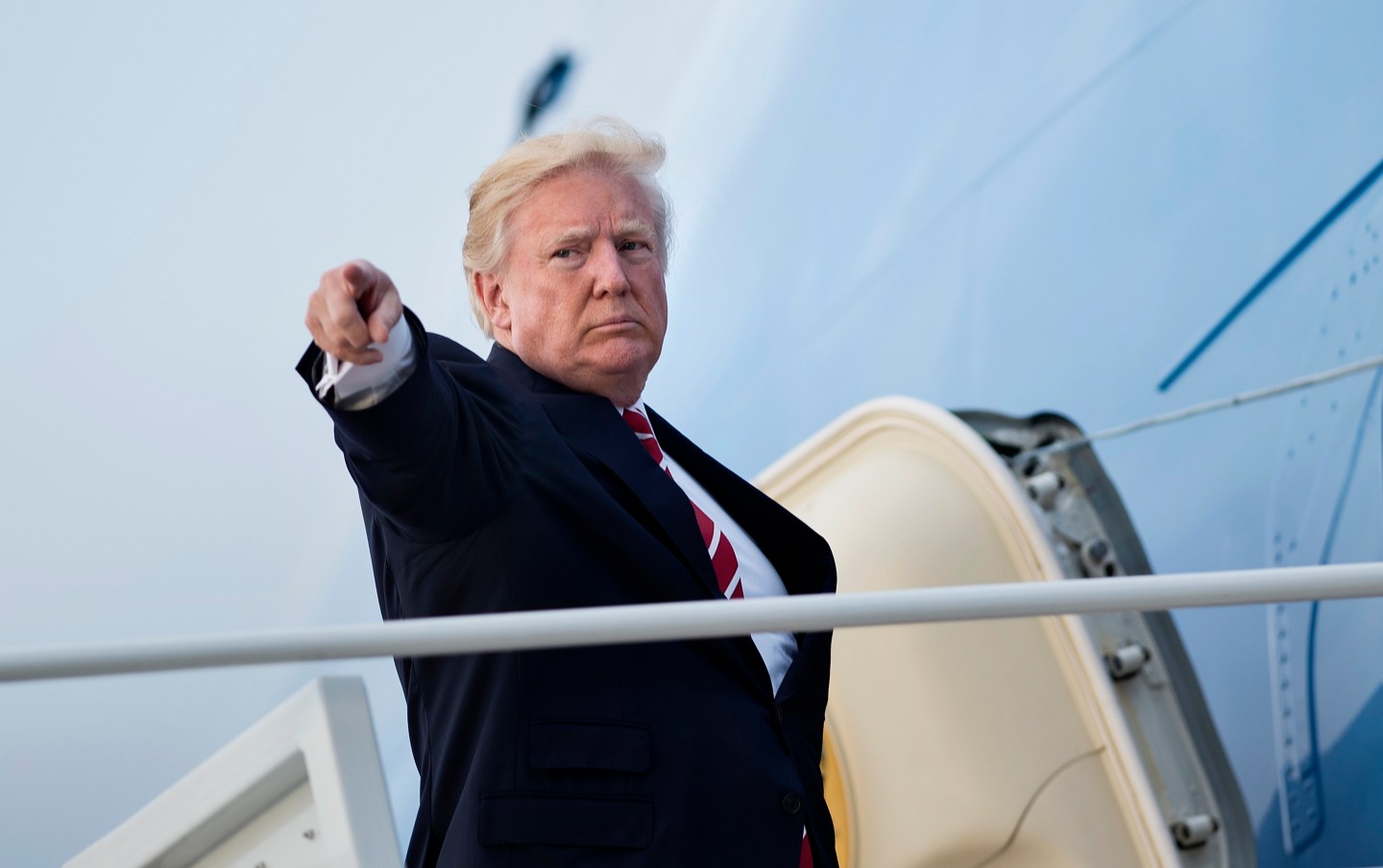 Donald-Trump-Point