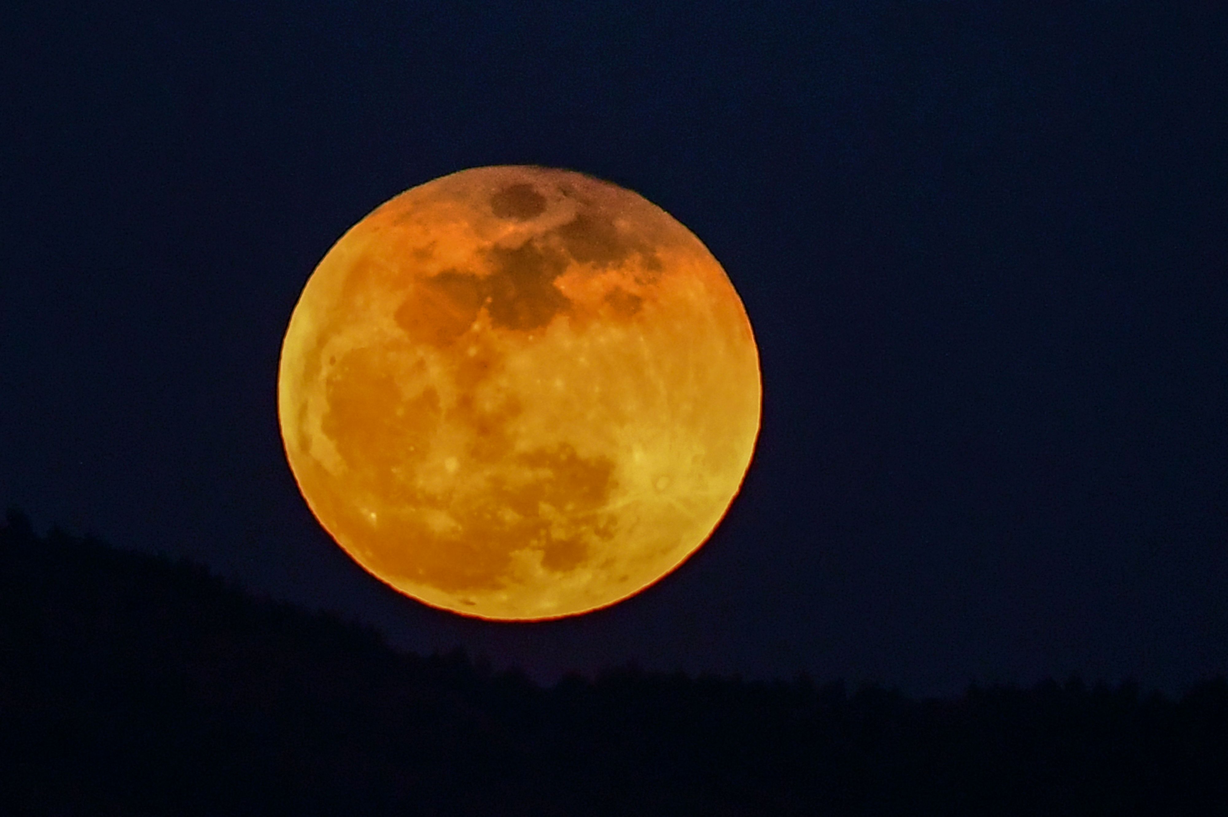 Super Blue Blood Moon 2018