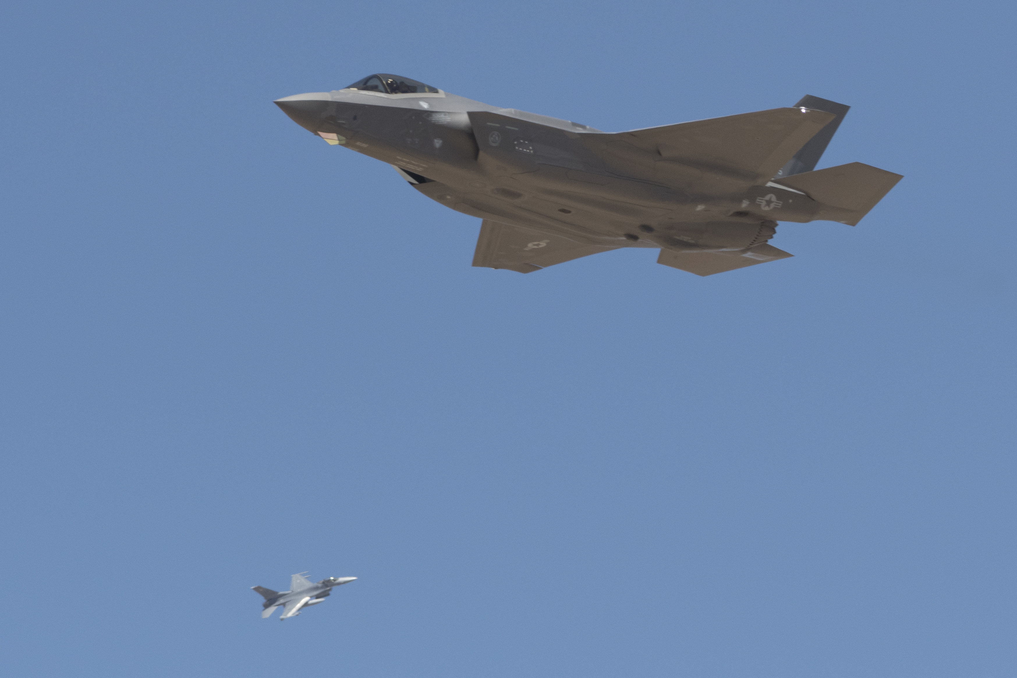 US Air Force showcases F-35