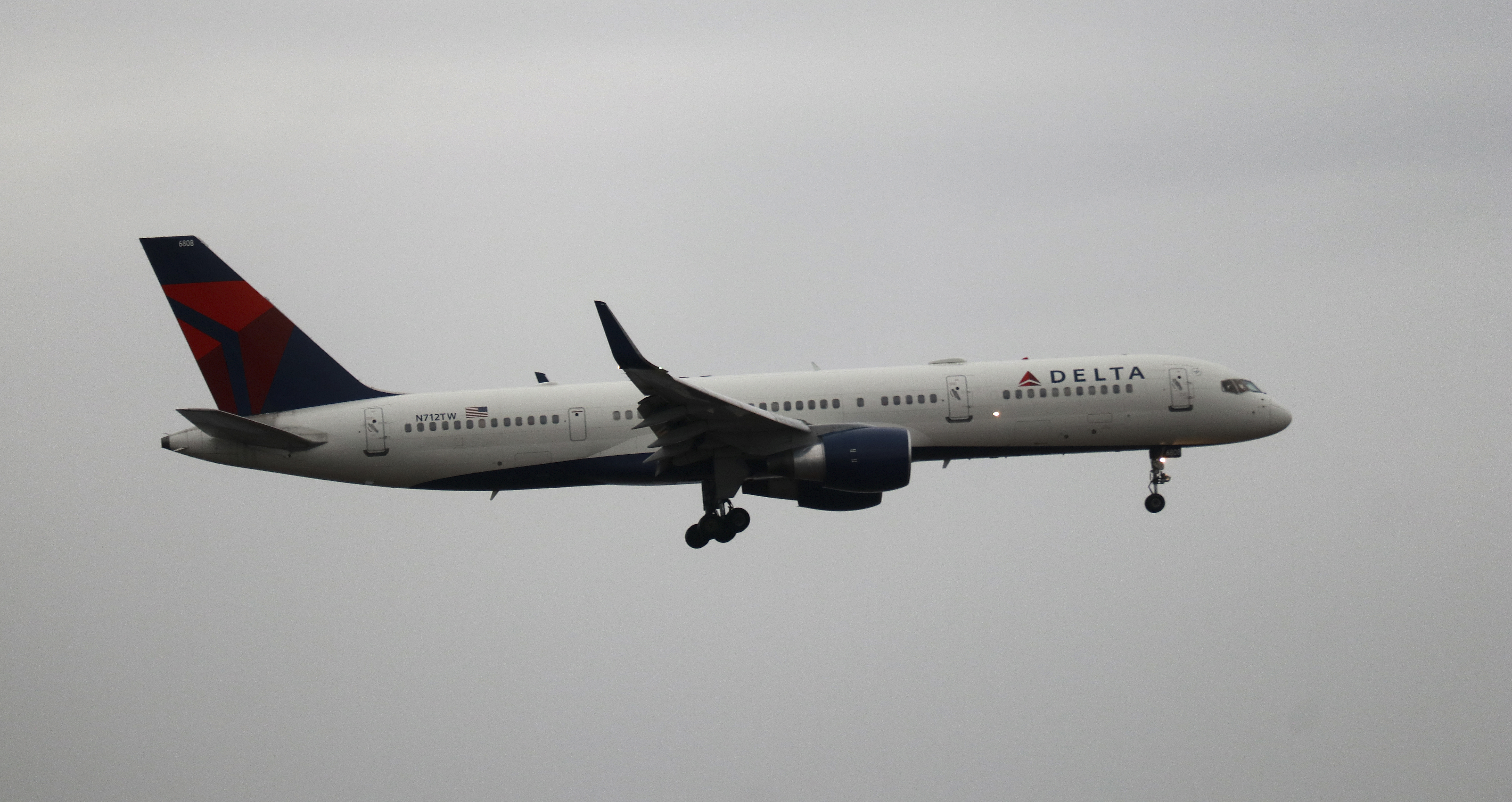 Airplanes on Approach to Newark Liberty Airport