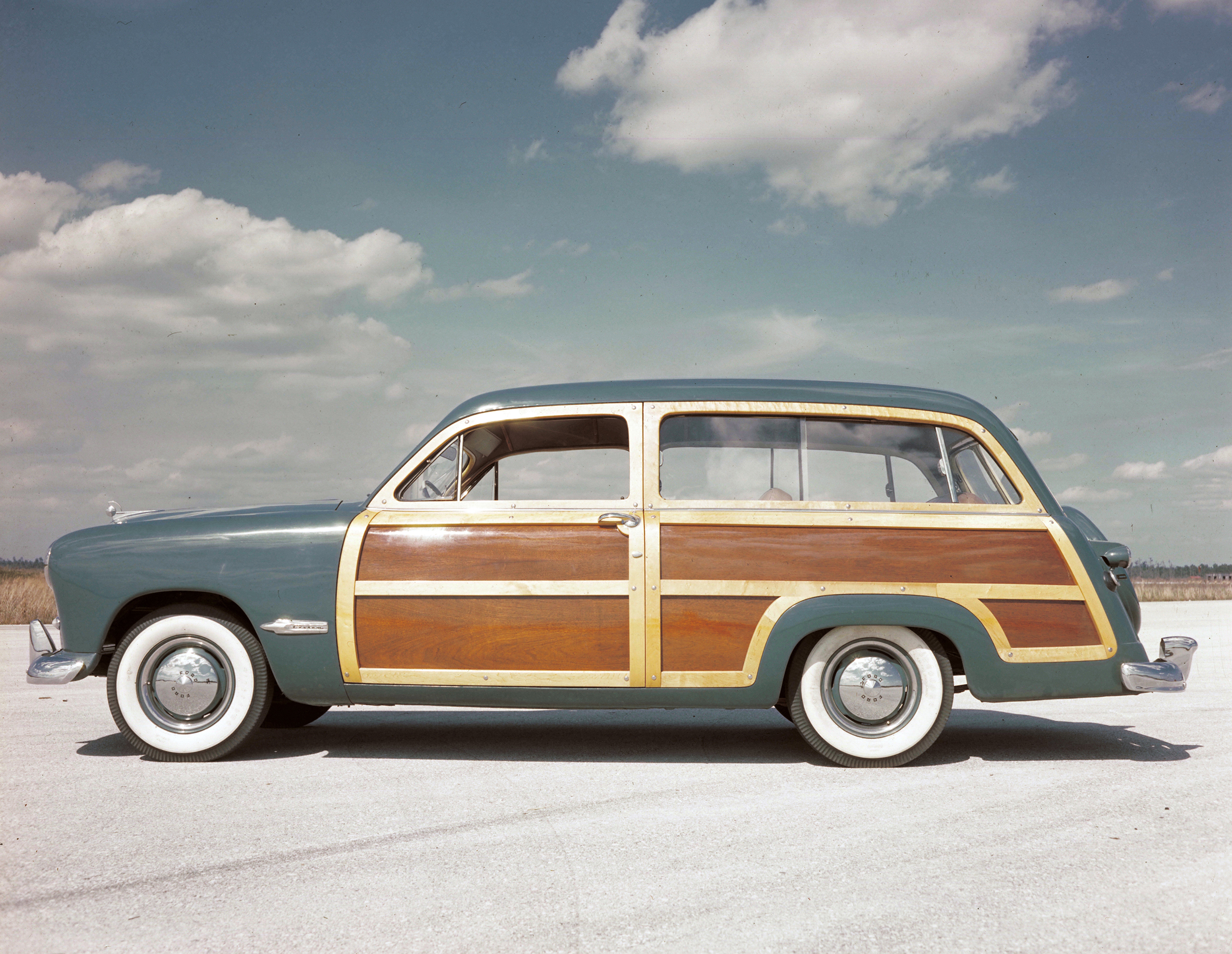 1949 Ford Custom station wagon
