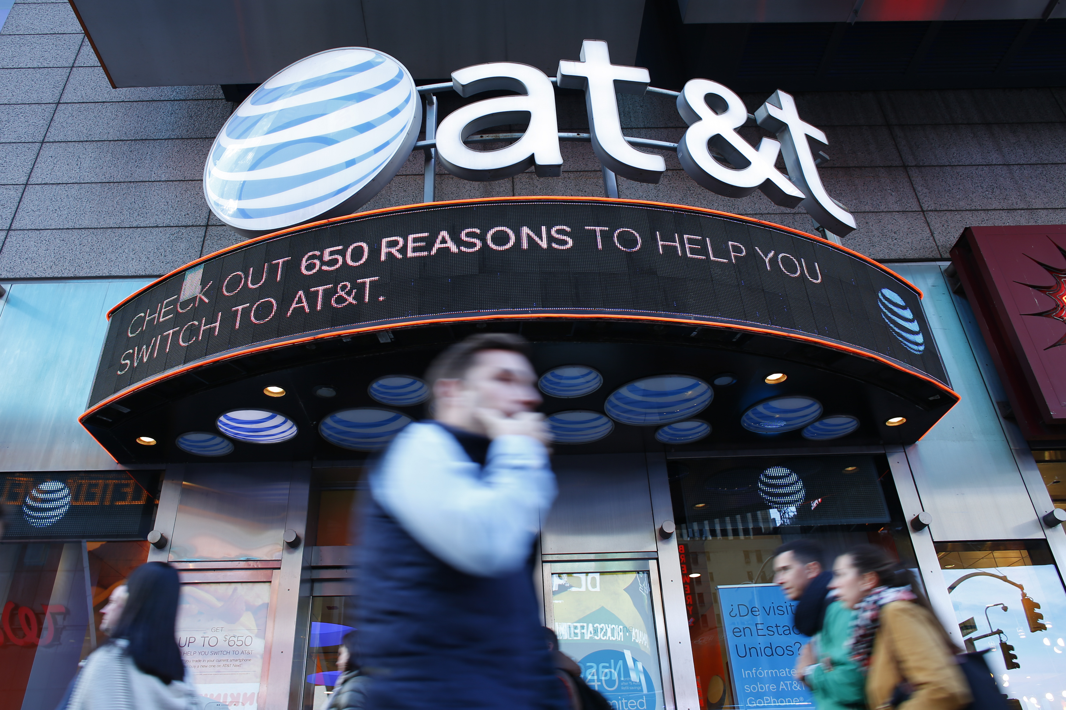 US-MEDIA-TELECOM-MERGER-ATT-TIMEWARNER