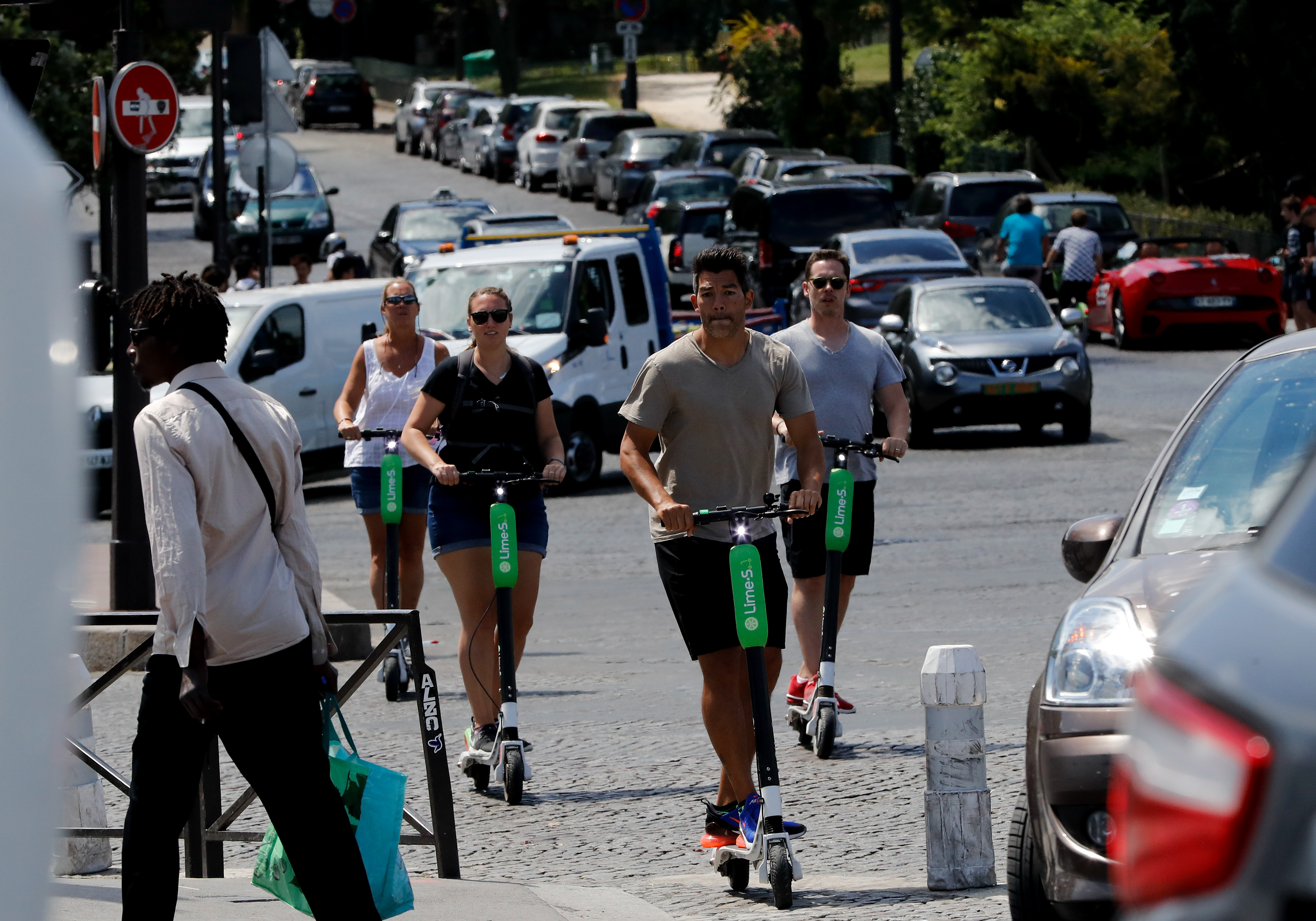 FRANCE-TRANSPORT-SERVICES-CITY-LEISURE-TOURISM