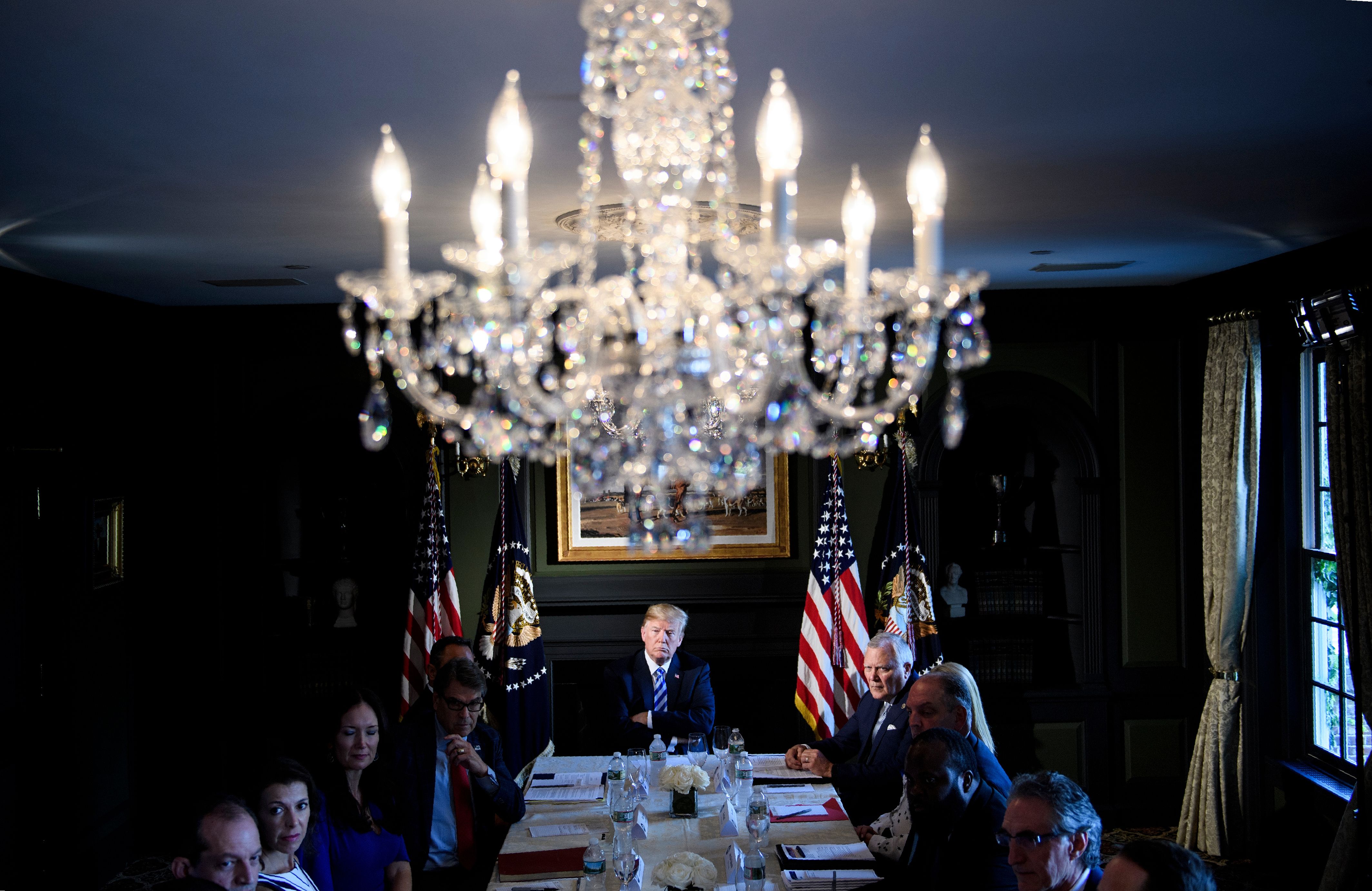 TOPSHOT-US-POLITICS-TRUMP